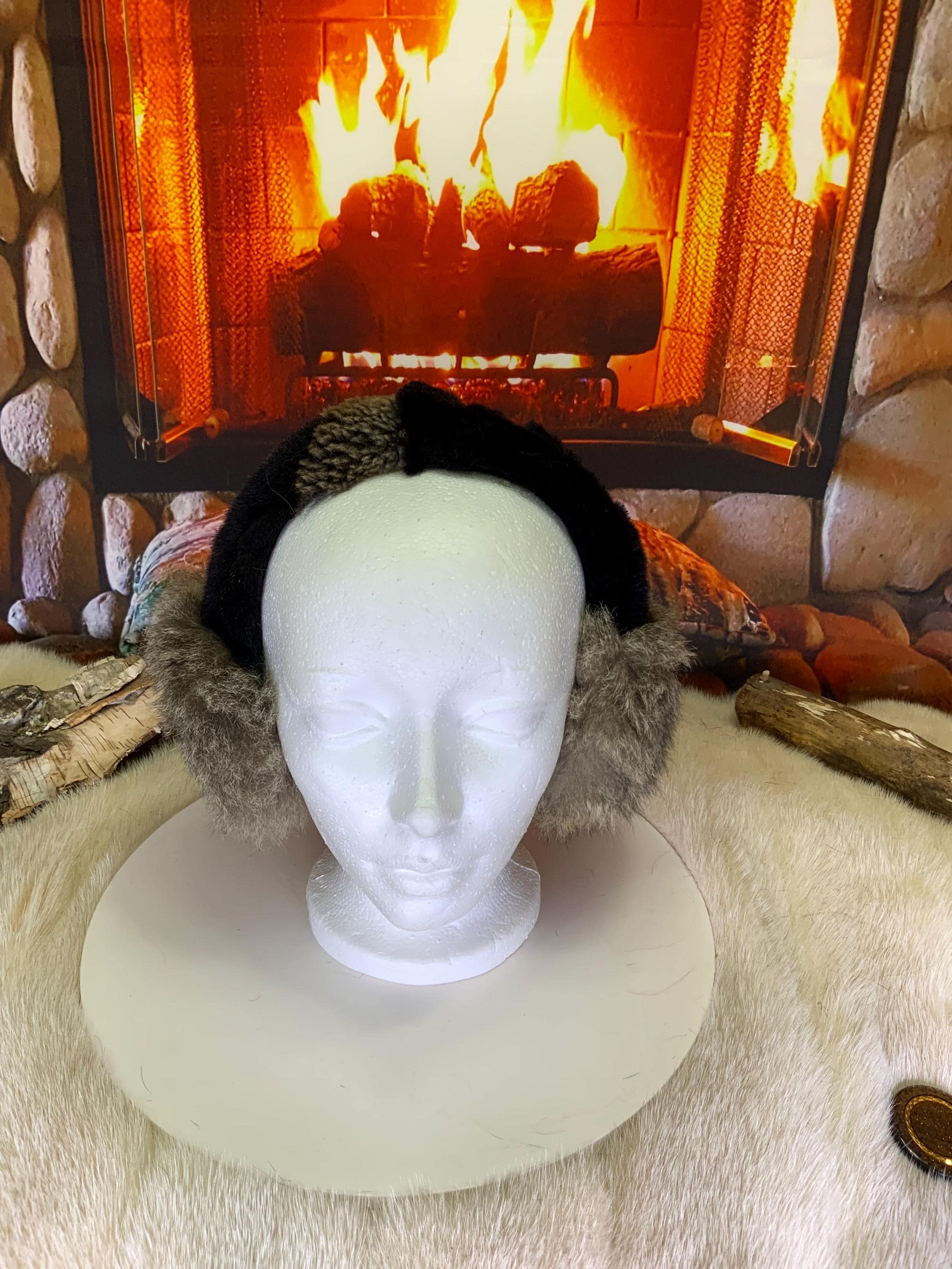 Cache-Oreilles tout en fourrure recyclée édition Opossum naturel