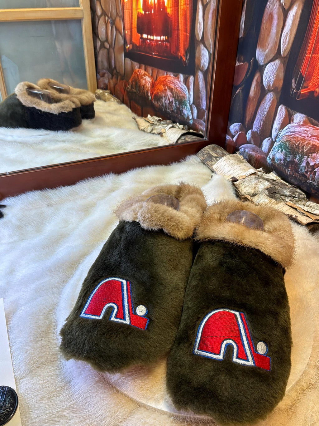 Slipper  Jeanne pointure 11 Homme Edition Nordiques – Sherling italien & cuir recyclé, pièce unique faite à la main au Québec
