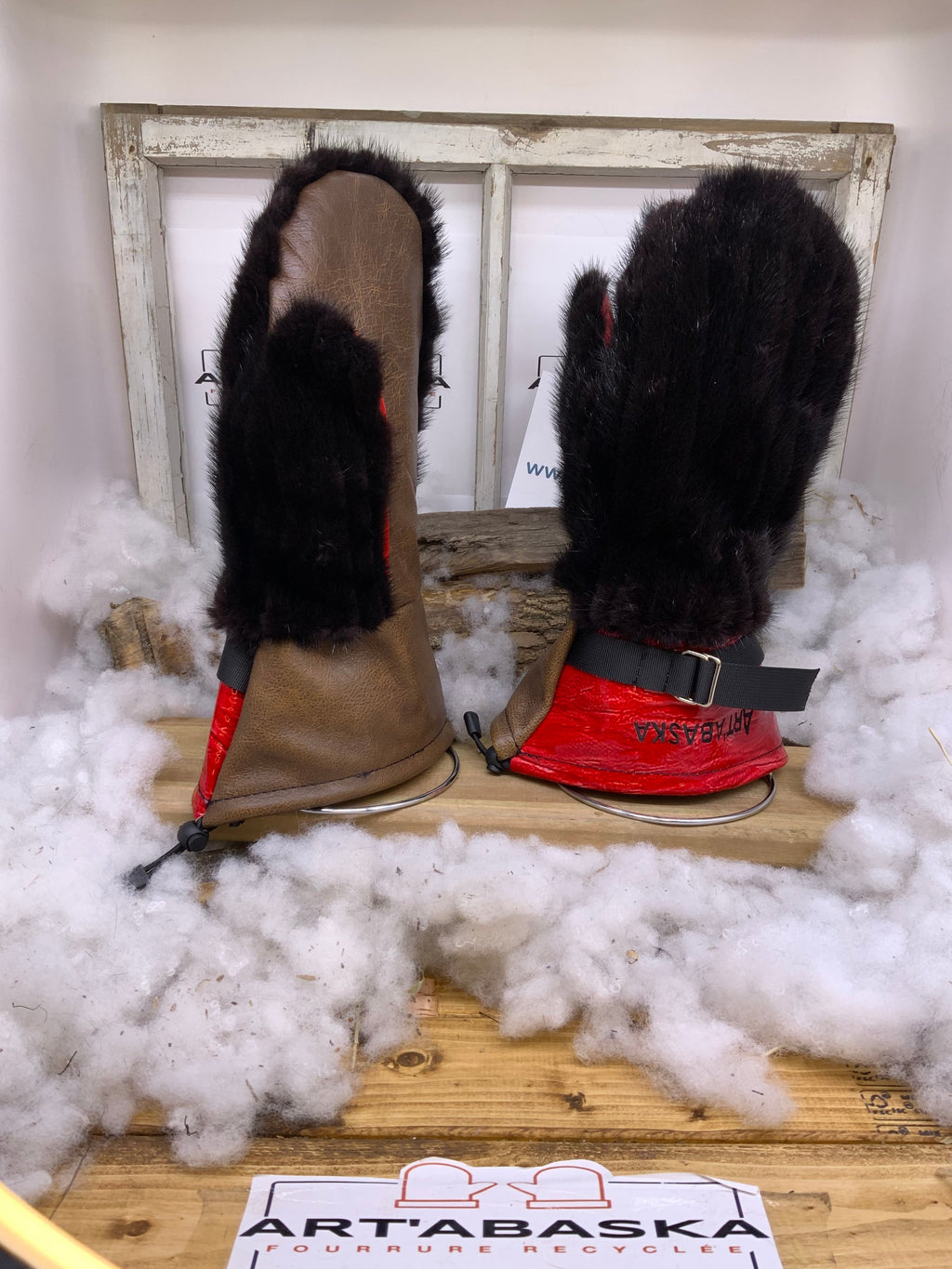 Mitaines XL Mauricette – Vison brun & cuir recyclé rouge antique, intérieur amovible feutre polar, fait à la main, Québec