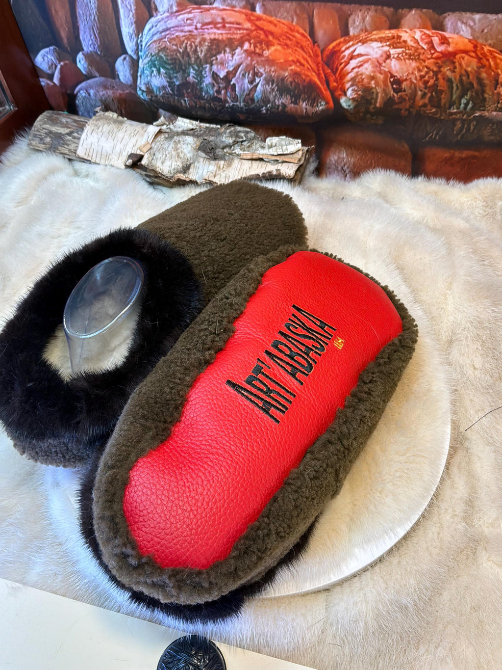Slipper Renée pointure 11 Homme – Sherling italien & cuir recyclé, pièce unique faite à la main au Québec