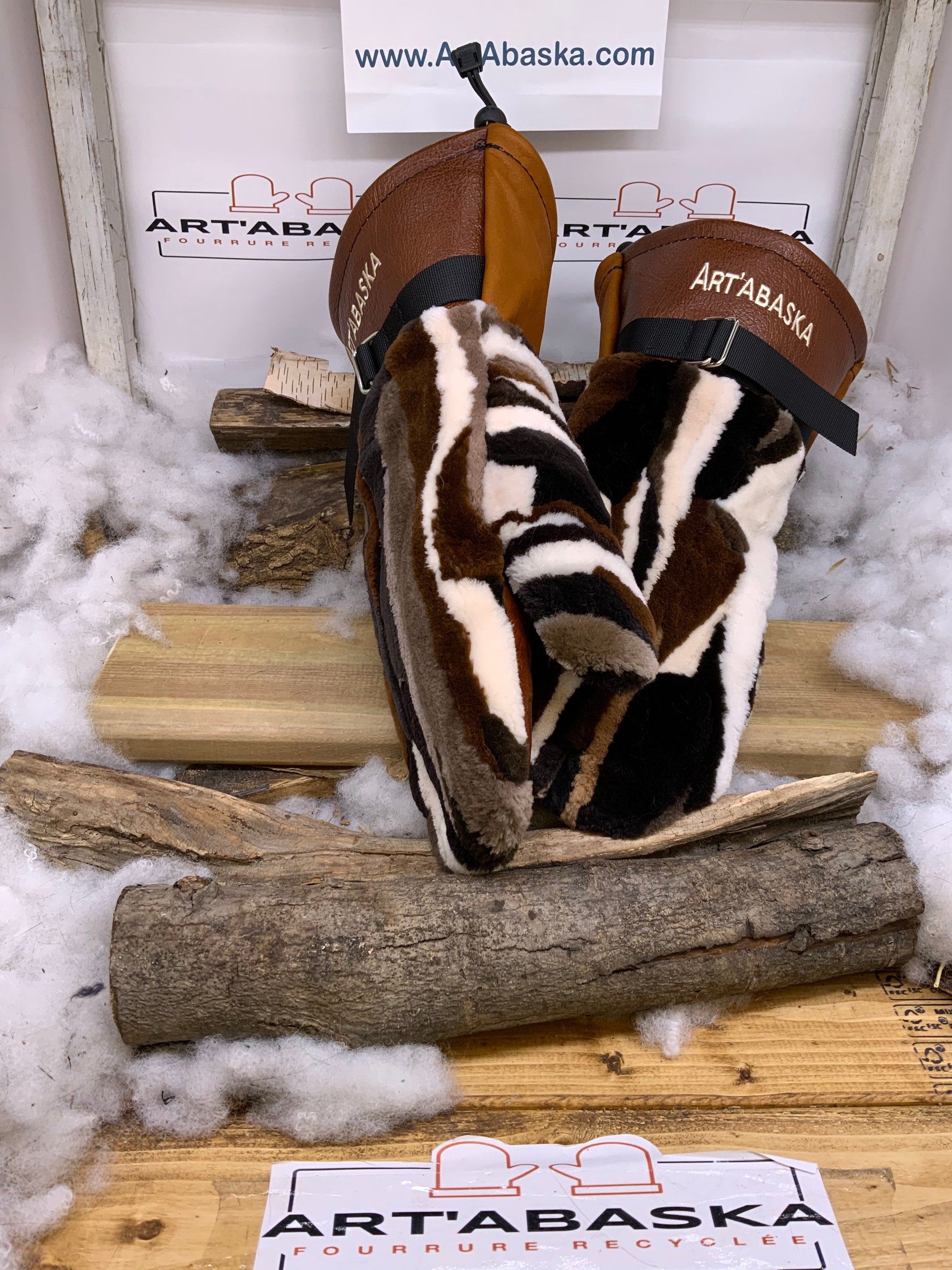 Mitaines Denise XL – Fourrure recyclée patchwork renard & cuir brun, fait à la main, pièce unique Québec
