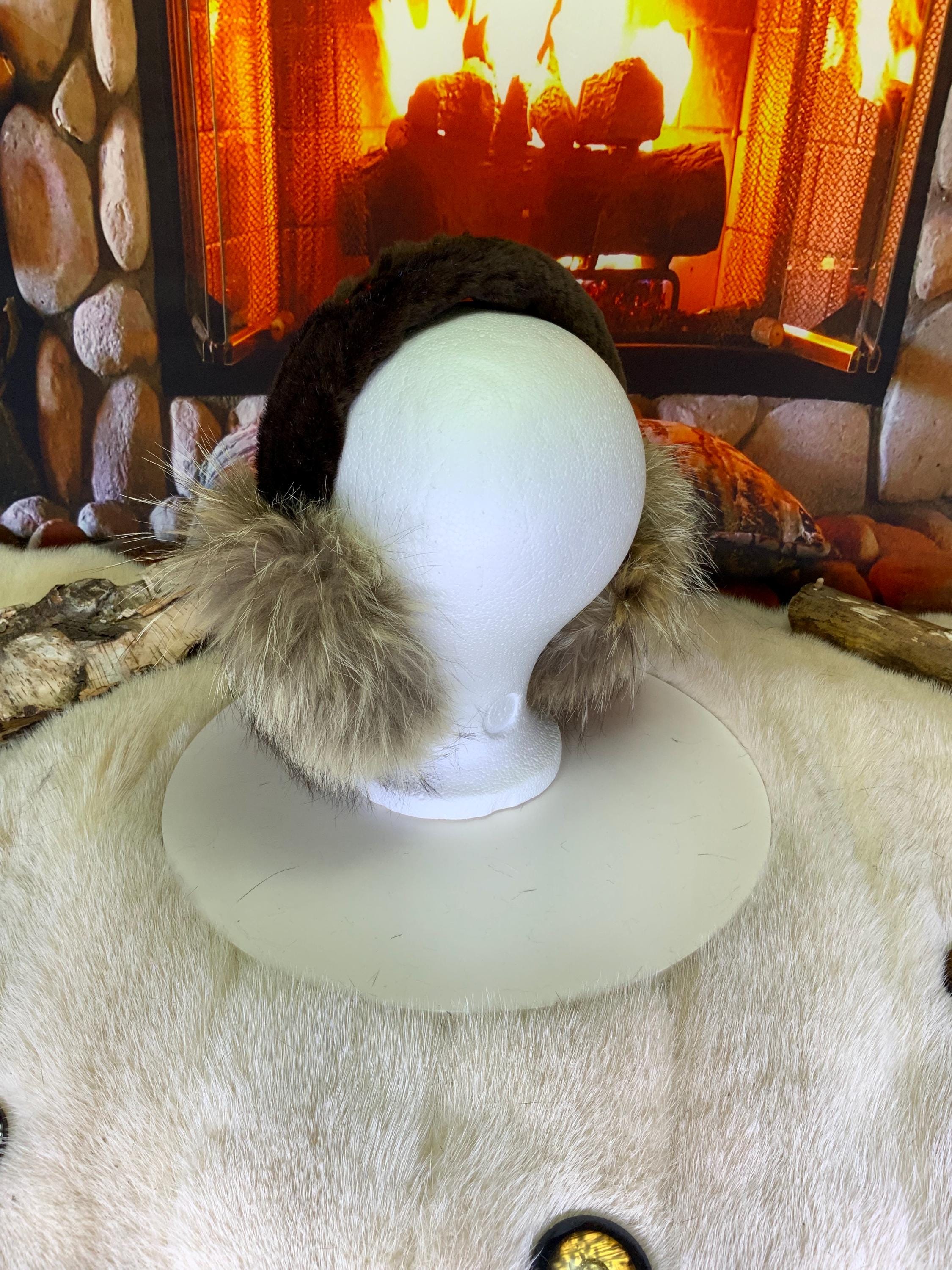 Cache-Oreilles tout en fourrure recyclée édition Coyote naturel