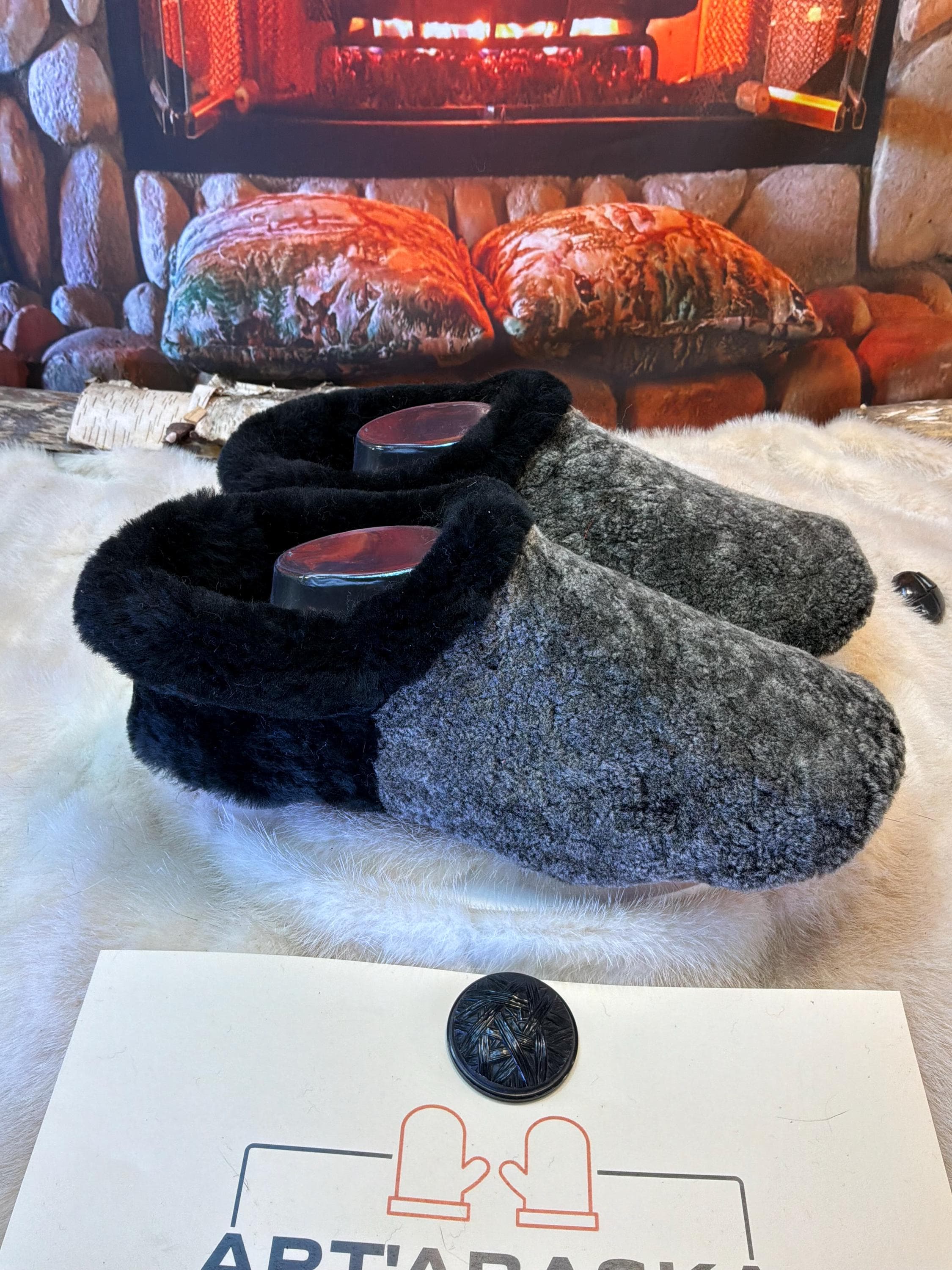 Slipper Odile pointure 9 Homme - 11 femme Sherling italien & cuir recyclé, pièce unique faite à la main au Québec