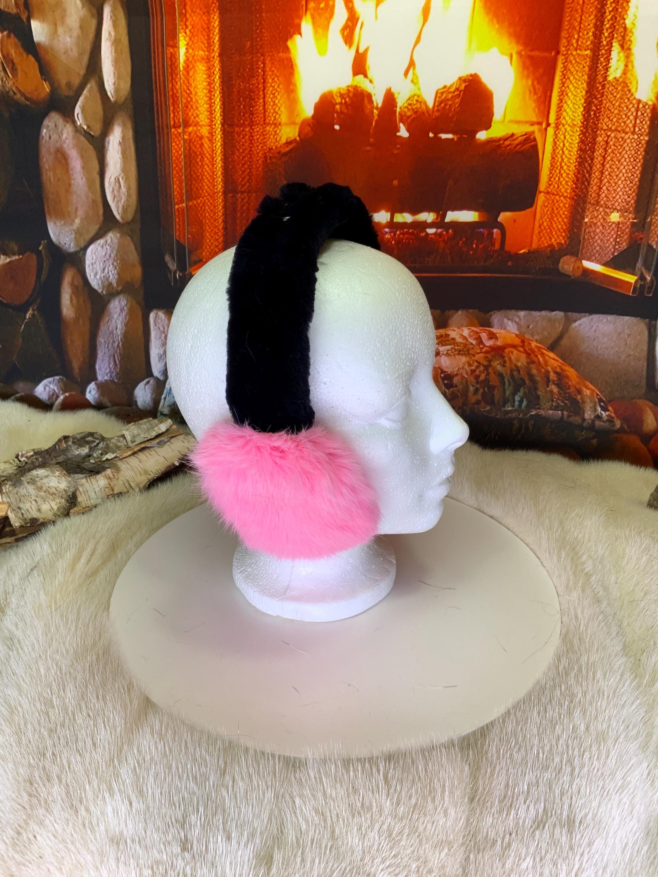 Cache-Oreilles tout en fourrure recyclée édition Lapin Rose