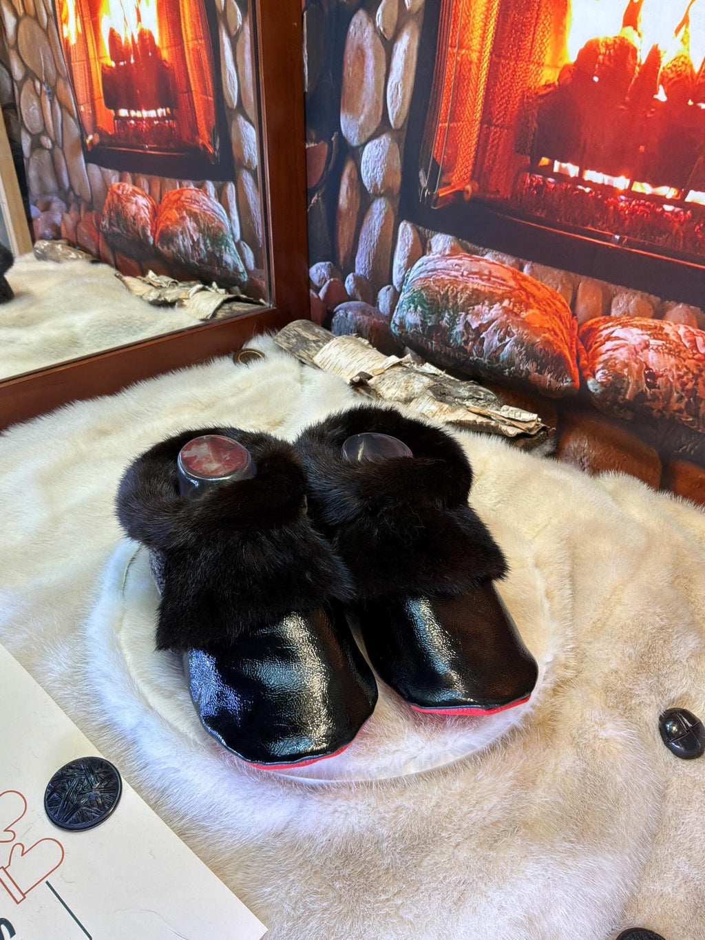 Slipper Liette pointure 9 femme – Sherling italien & cuir recyclé, pièce unique faite à la main au Québec