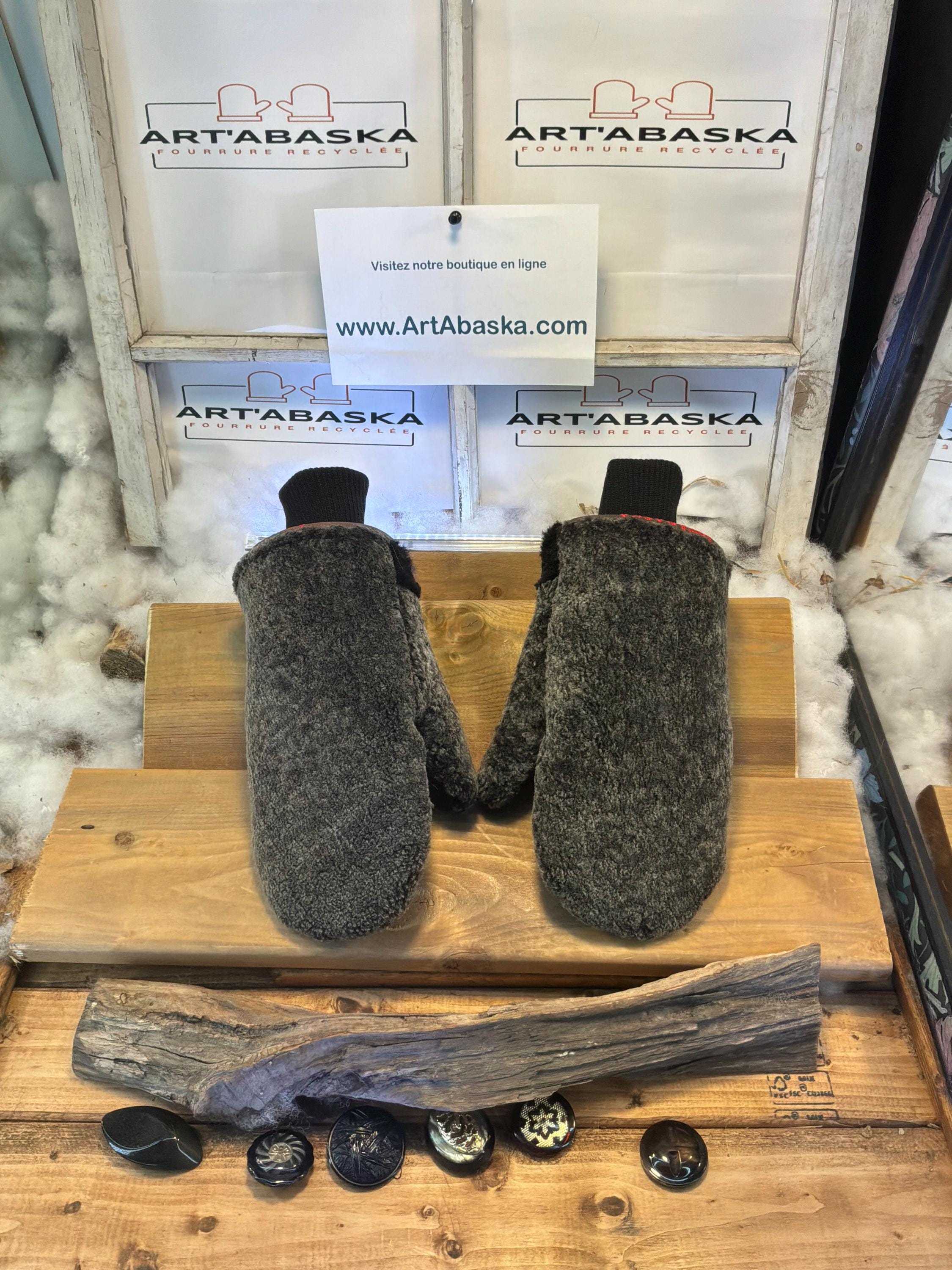 Mitaines de ville X-Large Jeannette en fourrure recyclée – Faites à la main au Québec – Légères, élégantes, confort urbain – ArtAbaska