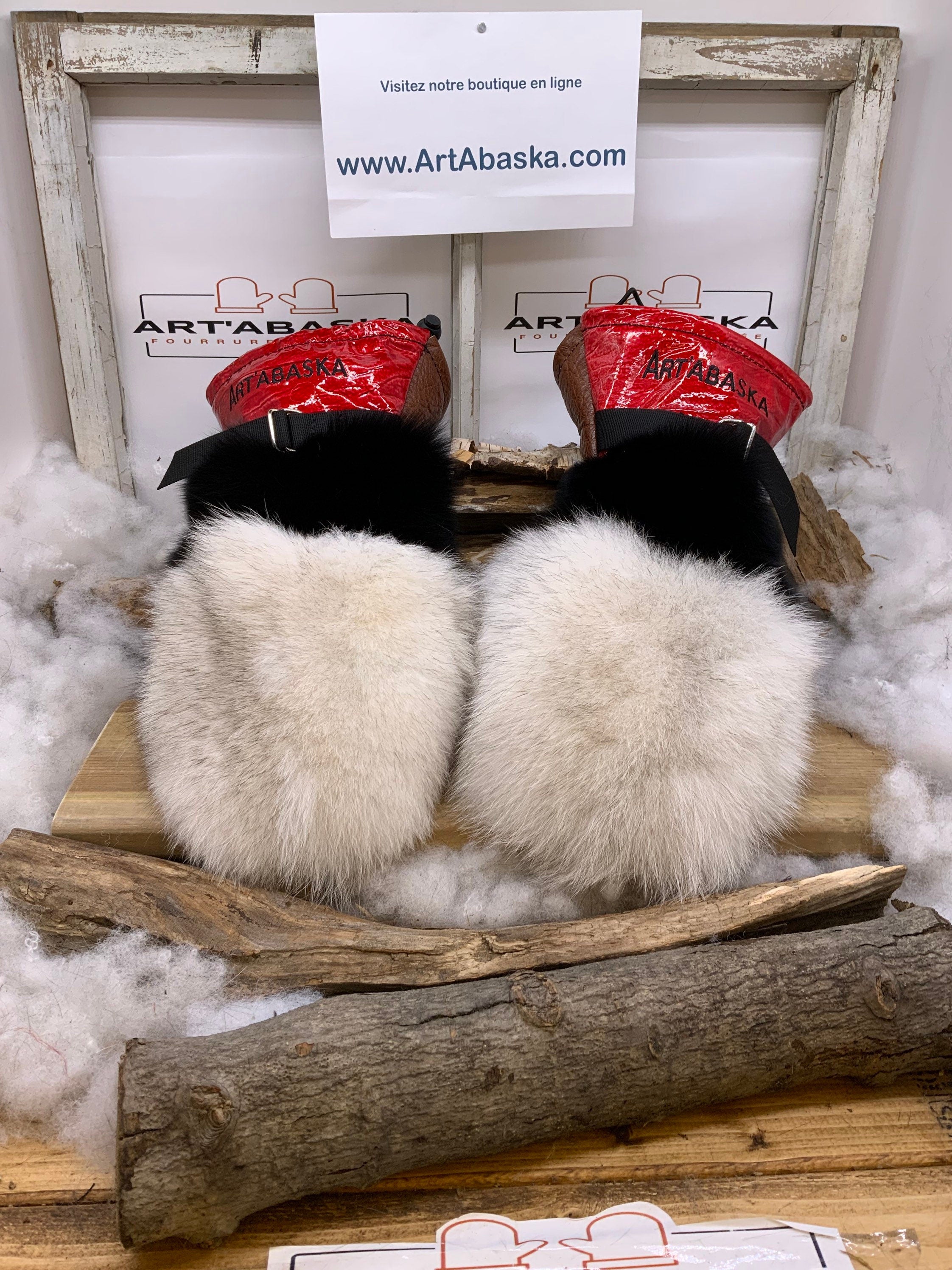 Mitaines Alice Medium - Édition spéciale patchwork, fourrures recyclées renard et vison noir, cuir noir brun rouge, fait à la main Québec