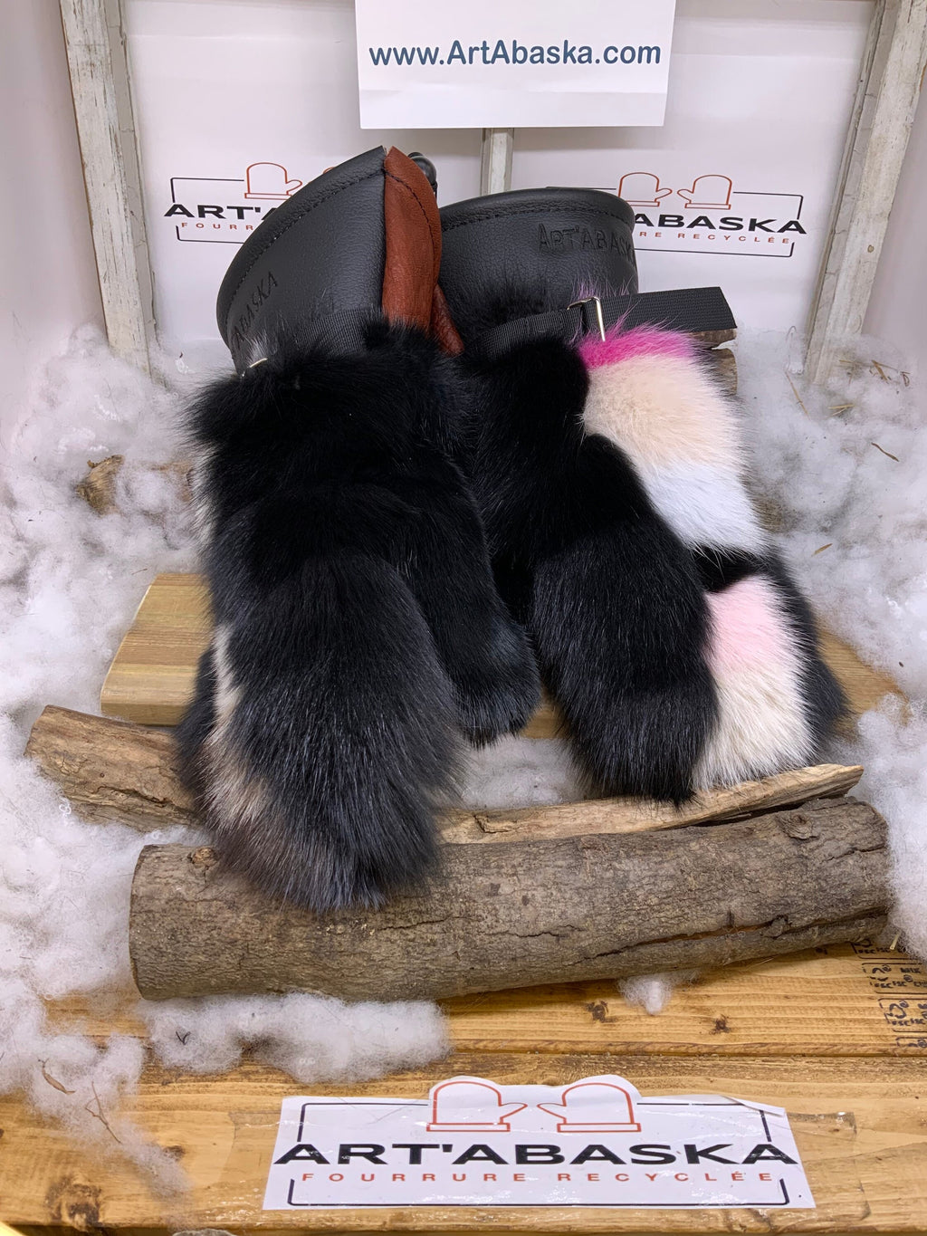 Mitaines Patricia X Large – Patchwork de renard recyclé cousu une à une cuir brun rouille et noir intérieur amovible Québec