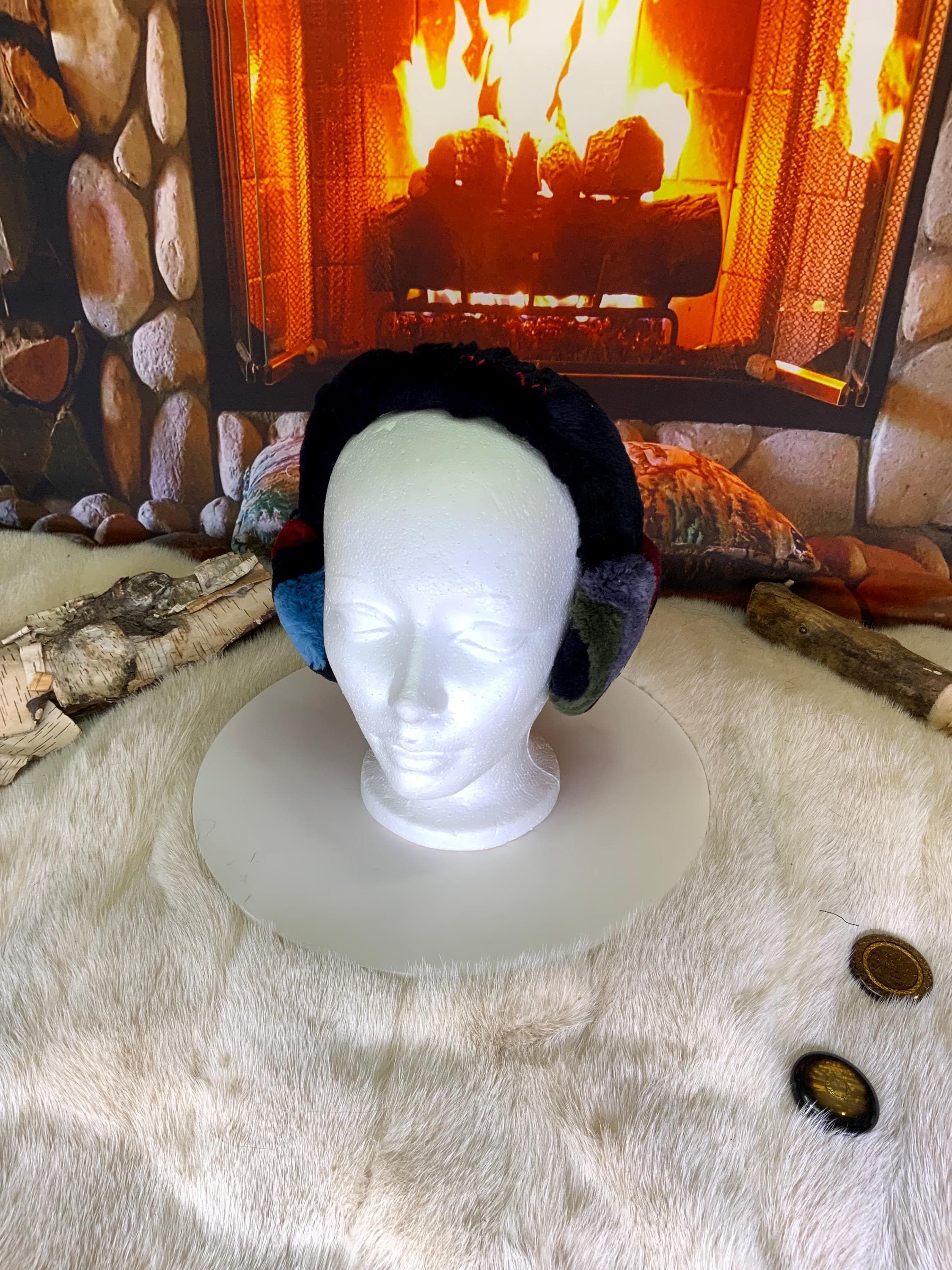 Cache-Oreilles tout en fourrure recyclée édition Cousue en l’annières