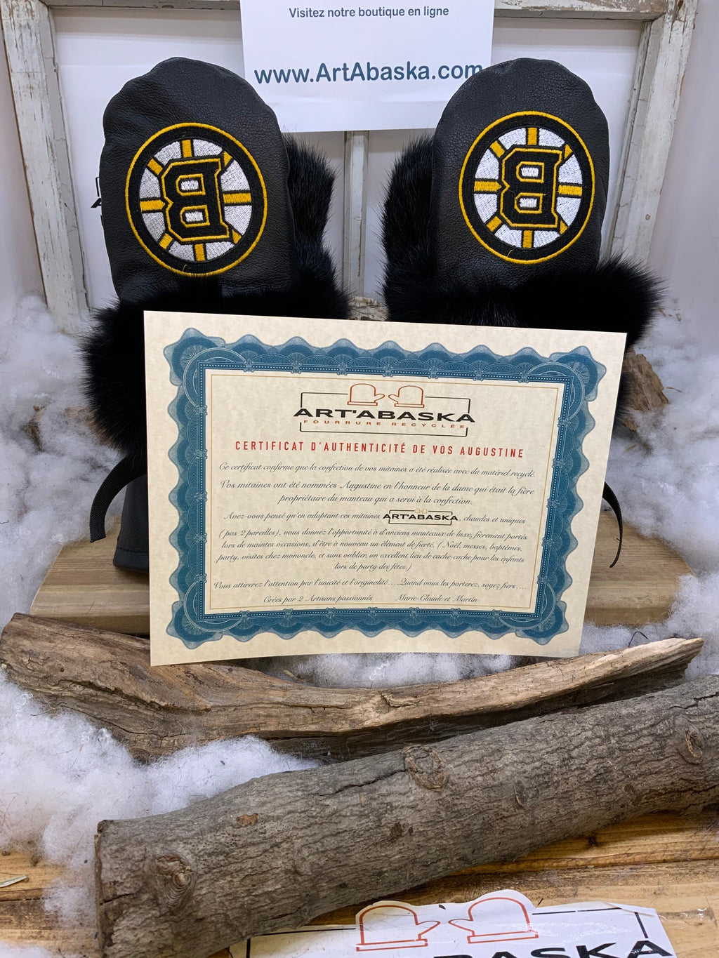 Mitaines Augustine Large – Édition Bruins de Boston cuir noir recyclé avec fourrure renard et lapin – fait main Québec