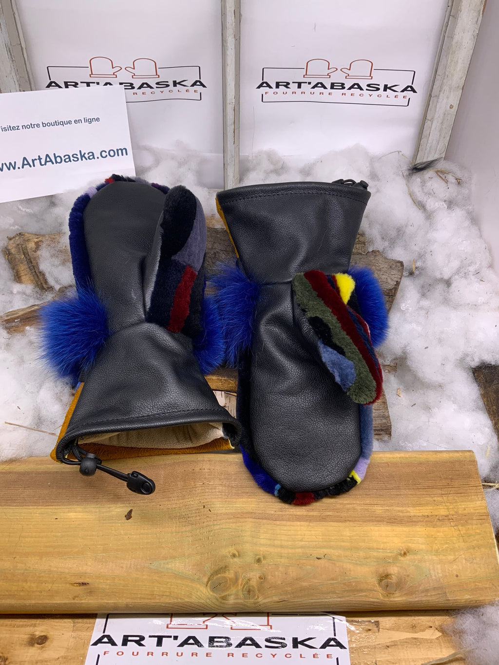 Mitaines Gilberte Medium – Édition spéciale patchwork & fourrures recyclées, pièce unique faite à la main au Québec