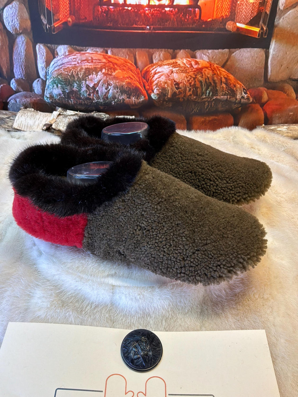 Slipper Ernestine pointure 11 Homme – Sherling italien & cuir recyclé, pièce unique faite à la main au Québec