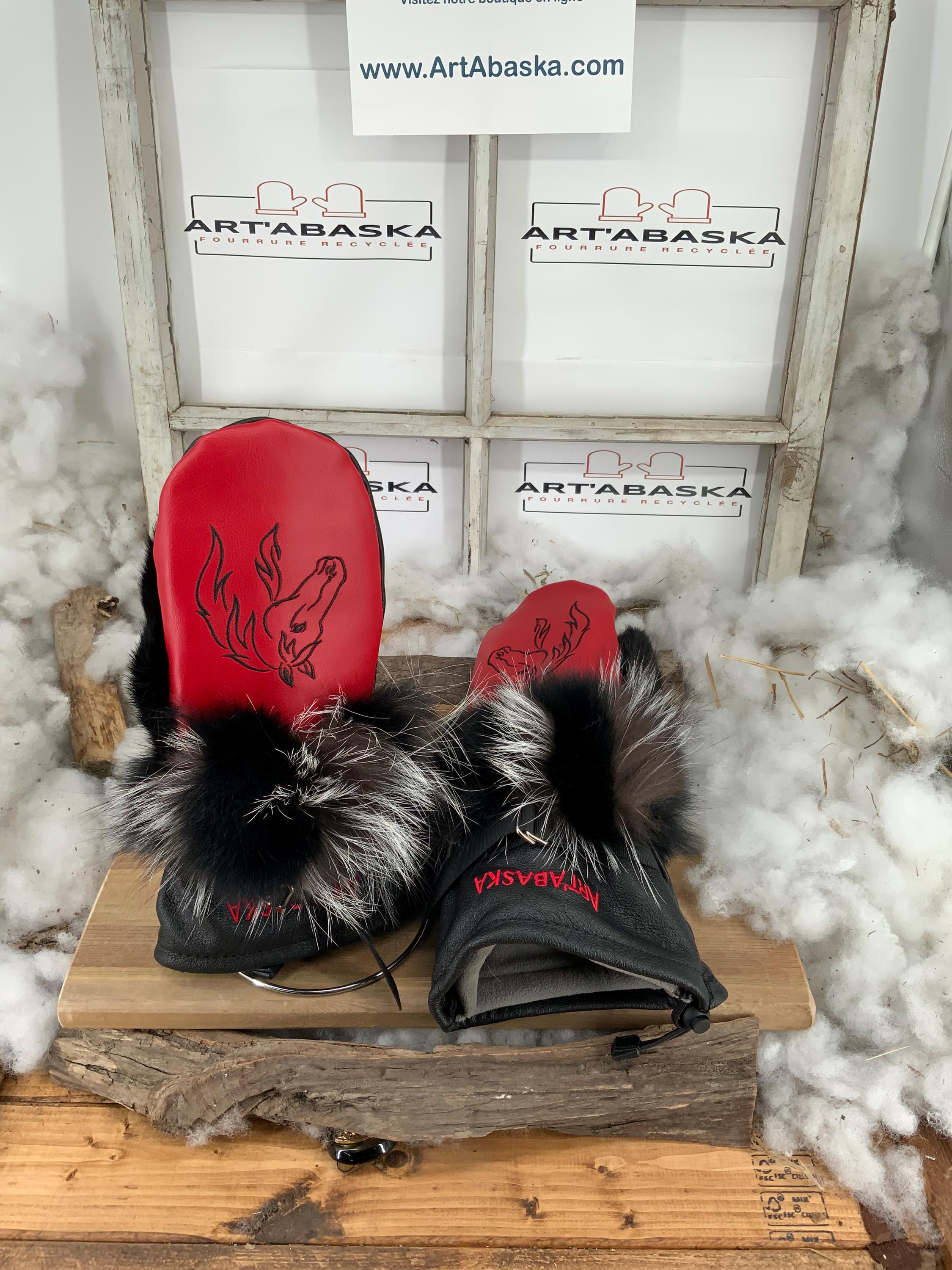 Mitaines Marie-Paule XL en fourrure recyclée renard noir et crystal, cuir rouge et noir embossé équin, fait à la main Québec