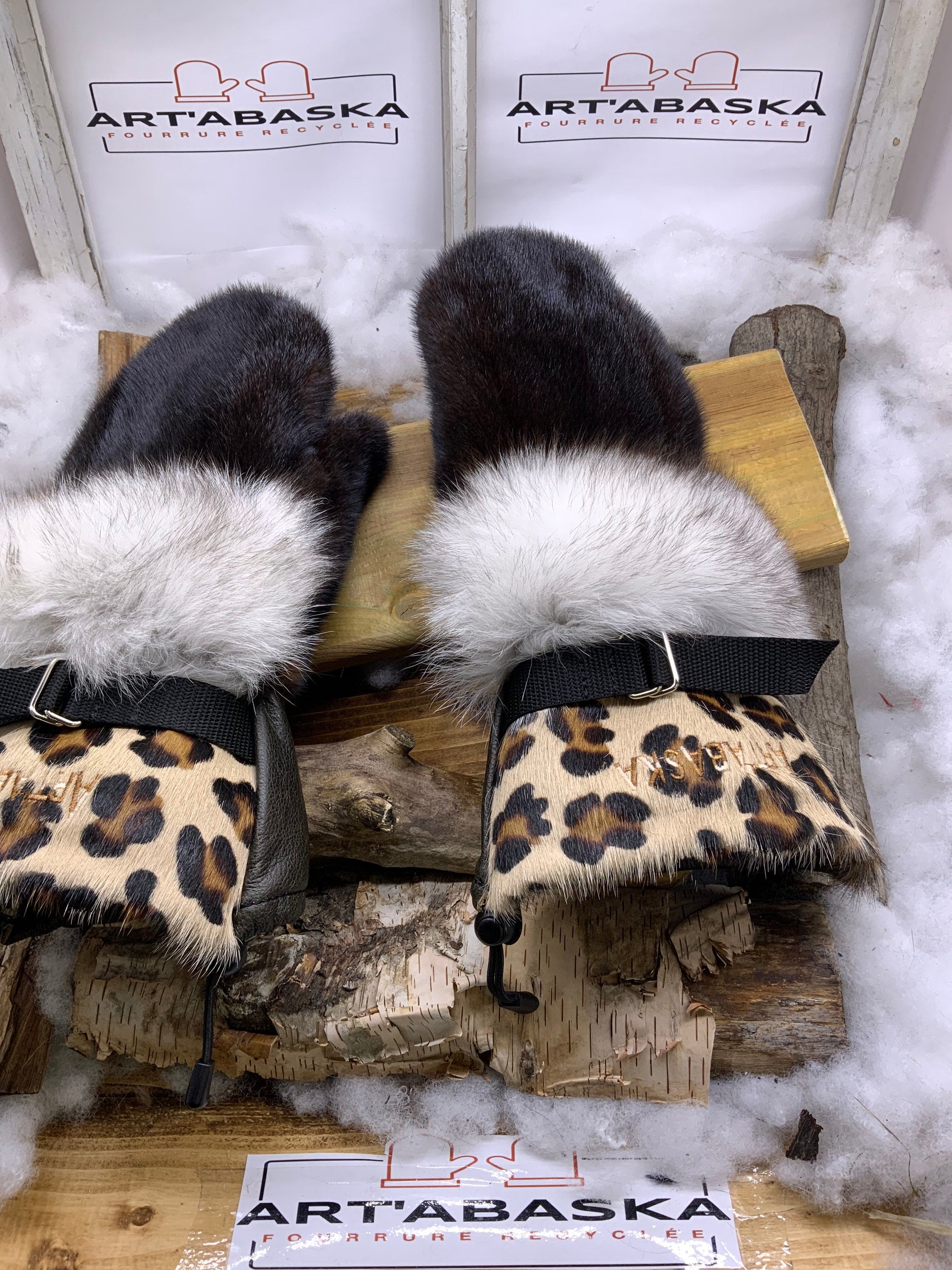 Mitaines Claire XL vison brun renard recyclé cuir imprimé léopard intérieur amovible fait main Québec pièce unique chaude durable
