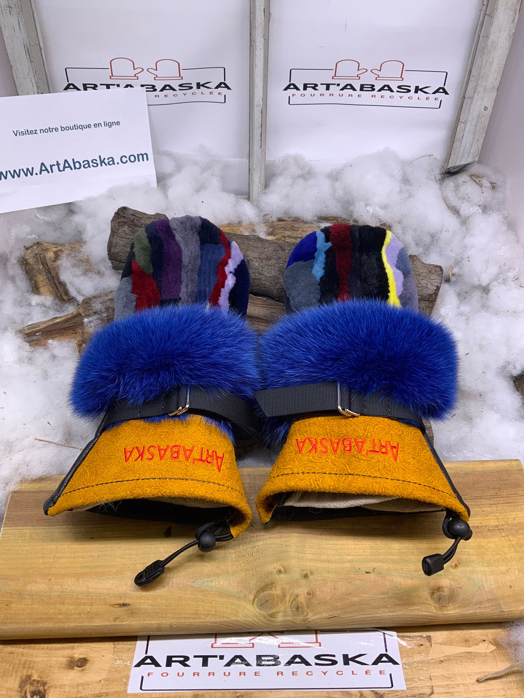 Mitaines Gilberte Medium – Édition spéciale patchwork & fourrures recyclées, pièce unique faite à la main au Québec