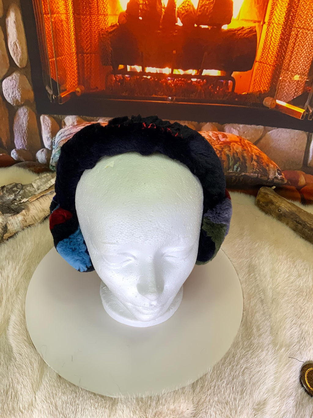 Cache-Oreilles tout en fourrure recyclée édition Cousue en l’annières