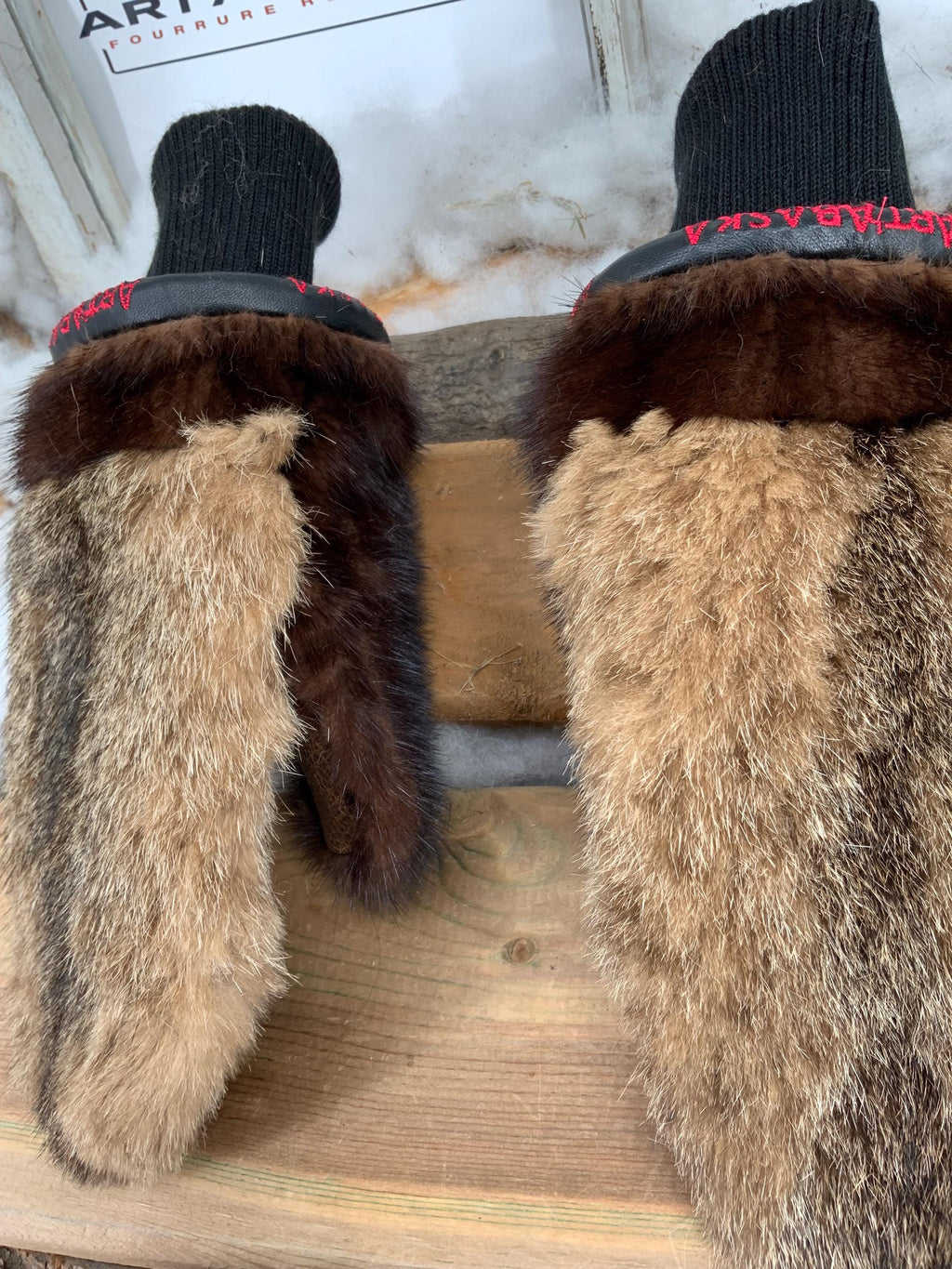 Mitaines de Ville en fourrure et cuir recyclés, Les Vicky Grandeur Médium