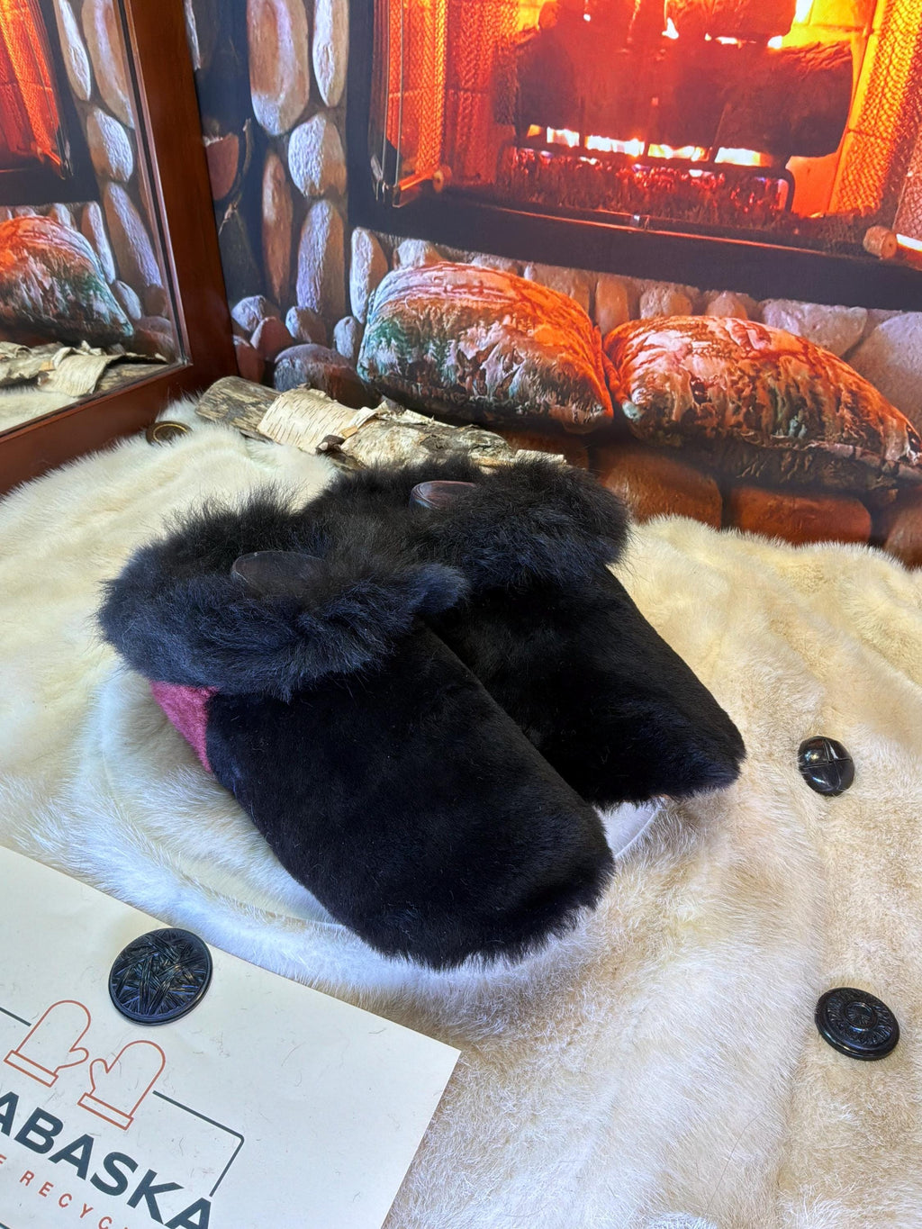 Slipper Lucette pointure 10 femme – Sherling italien & cuir recyclé, pièce unique faite à la main au Québec