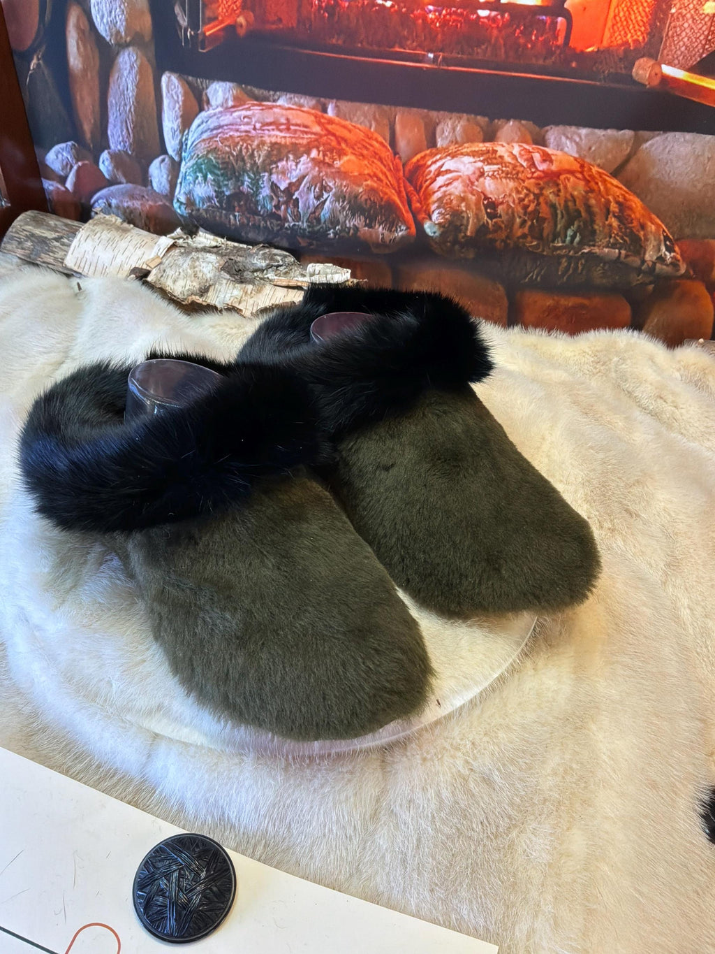 Slipper  Simonne pointure 8 femme – Sherling italien & cuir recyclé, pièce unique faite à la main au Québec