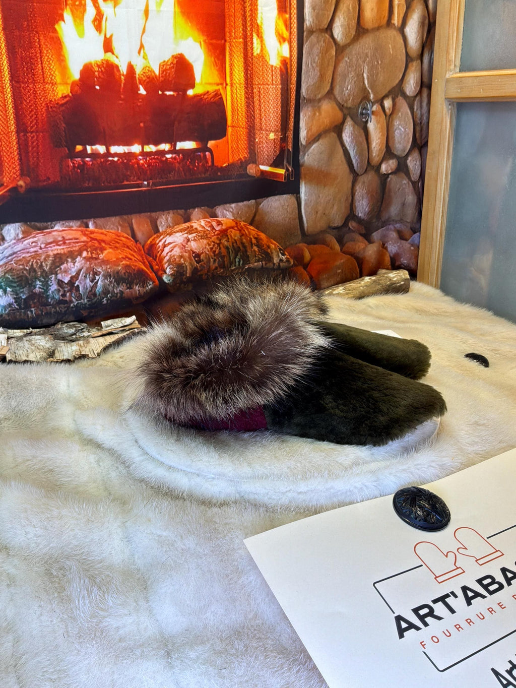 Slipper Fleurette pointure 6 femme – Sherling italien & cuir recyclé, pièce unique faite à la main au Québec