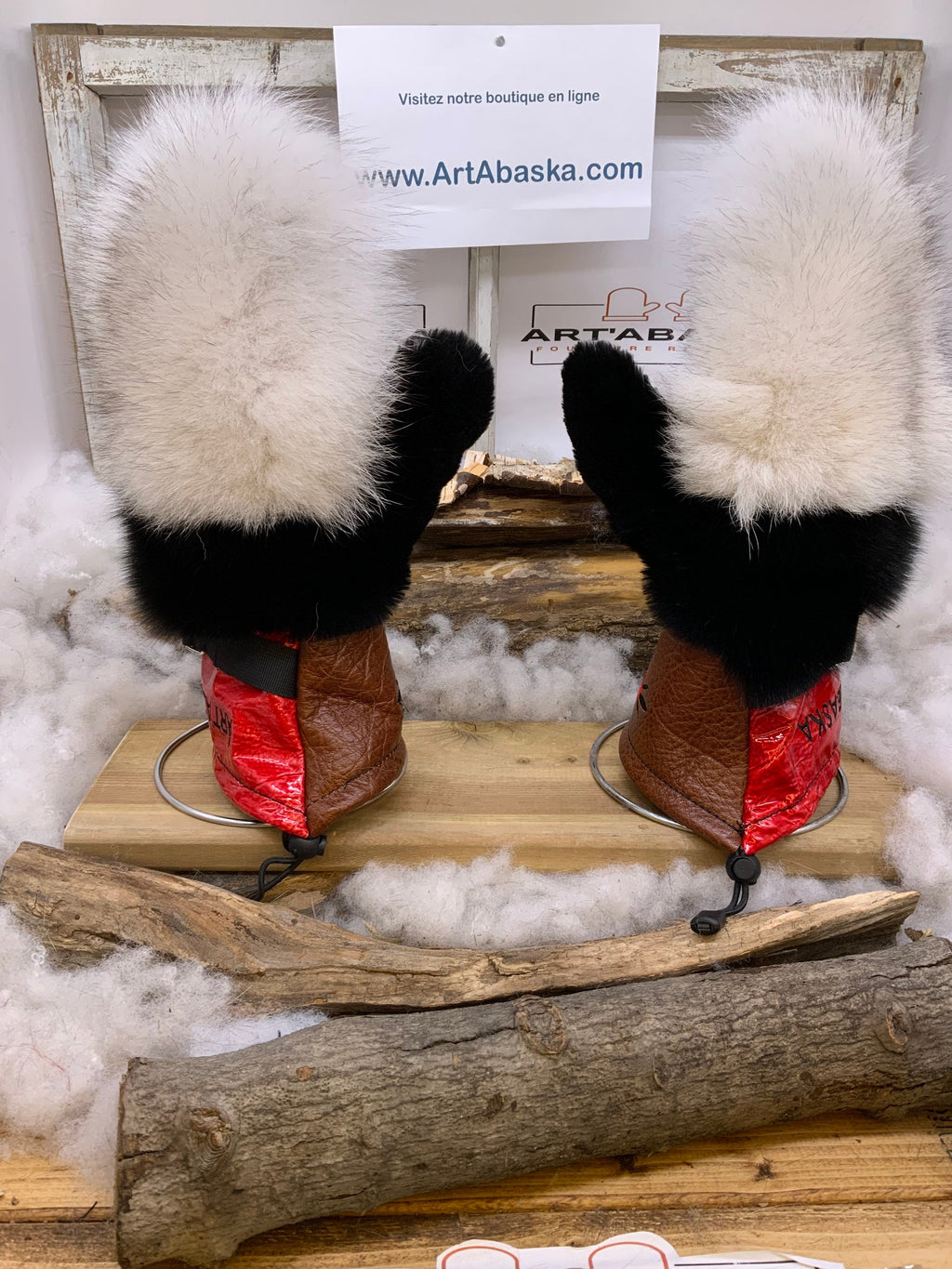 Mitaines Alice Medium - Édition spéciale patchwork, fourrures recyclées renard et vison noir, cuir noir brun rouge, fait à la main Québec
