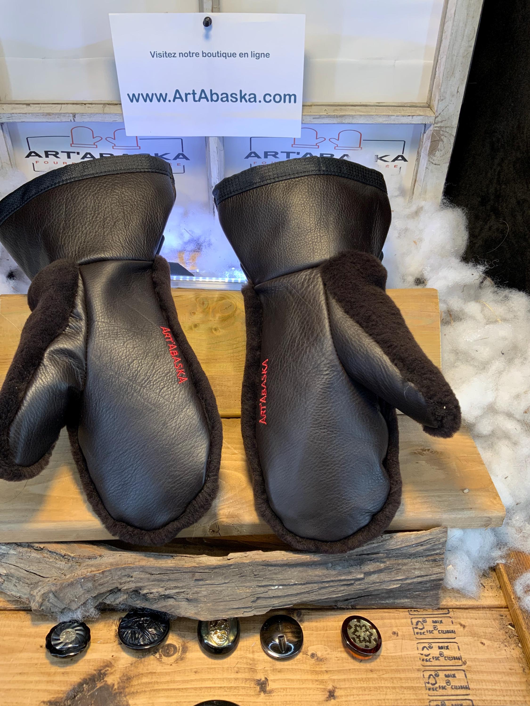 Mitaines Maryse XLarge mouton rasé brun chocolat cuir italien brun intérieur végane fait main Québec pièce unique chaude durable