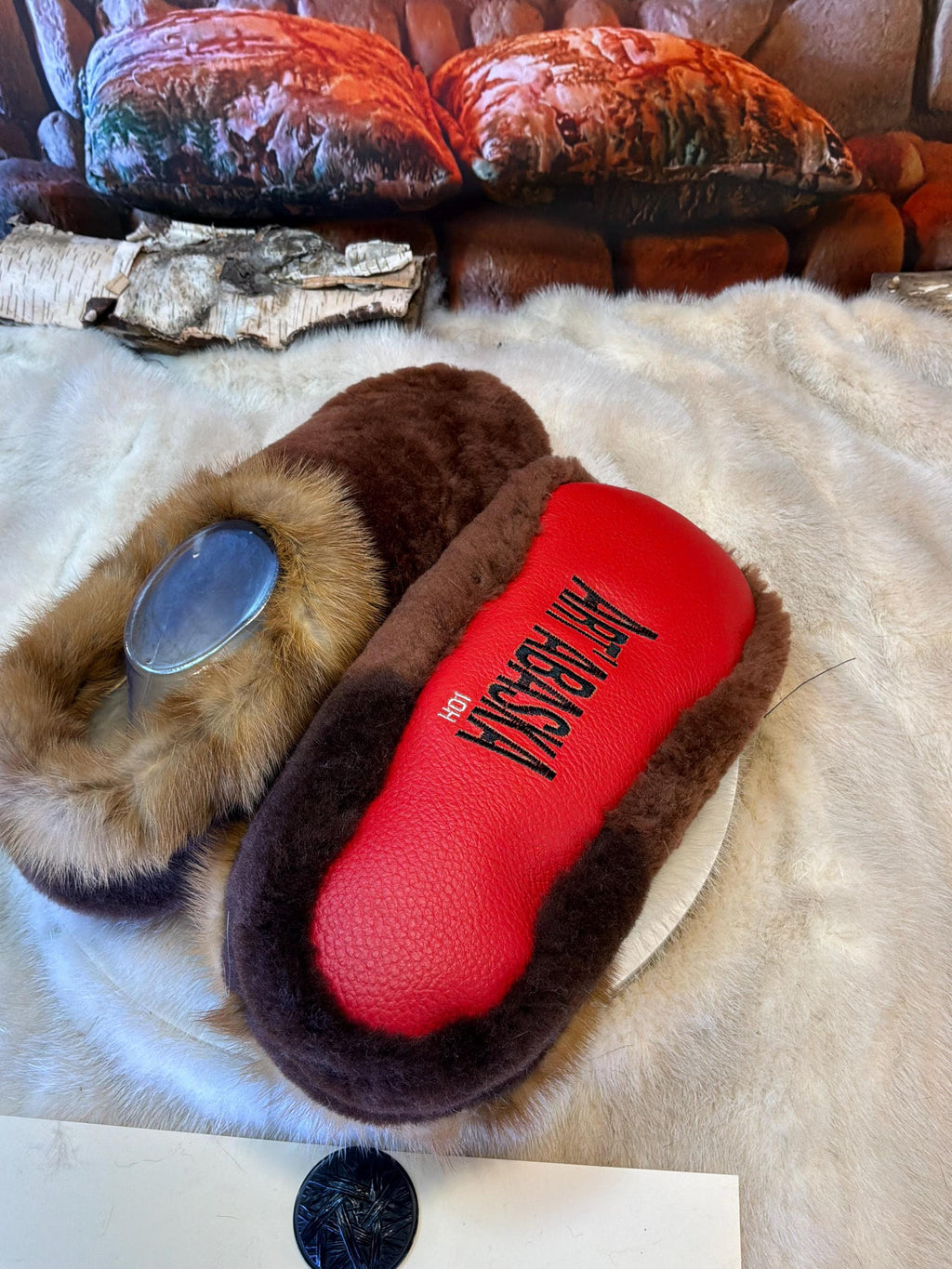 Slipper Camille pointure 10 Homme – Sherling italien & cuir recyclé, pièce unique faite à la main au Québec