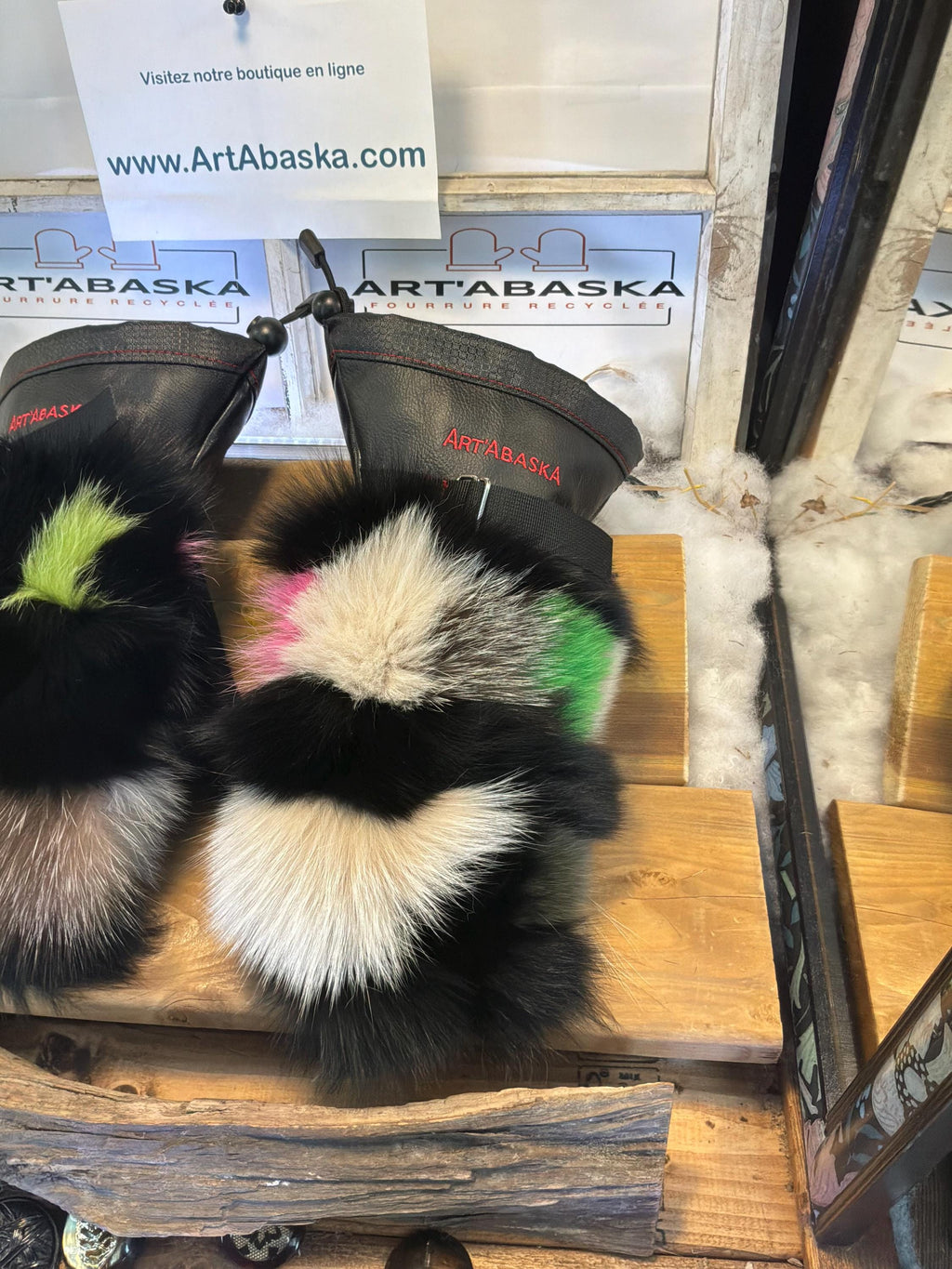 Mitaines Edith small patchwork fourrure recyclée cuir italien faites à la main Québec pièce unique