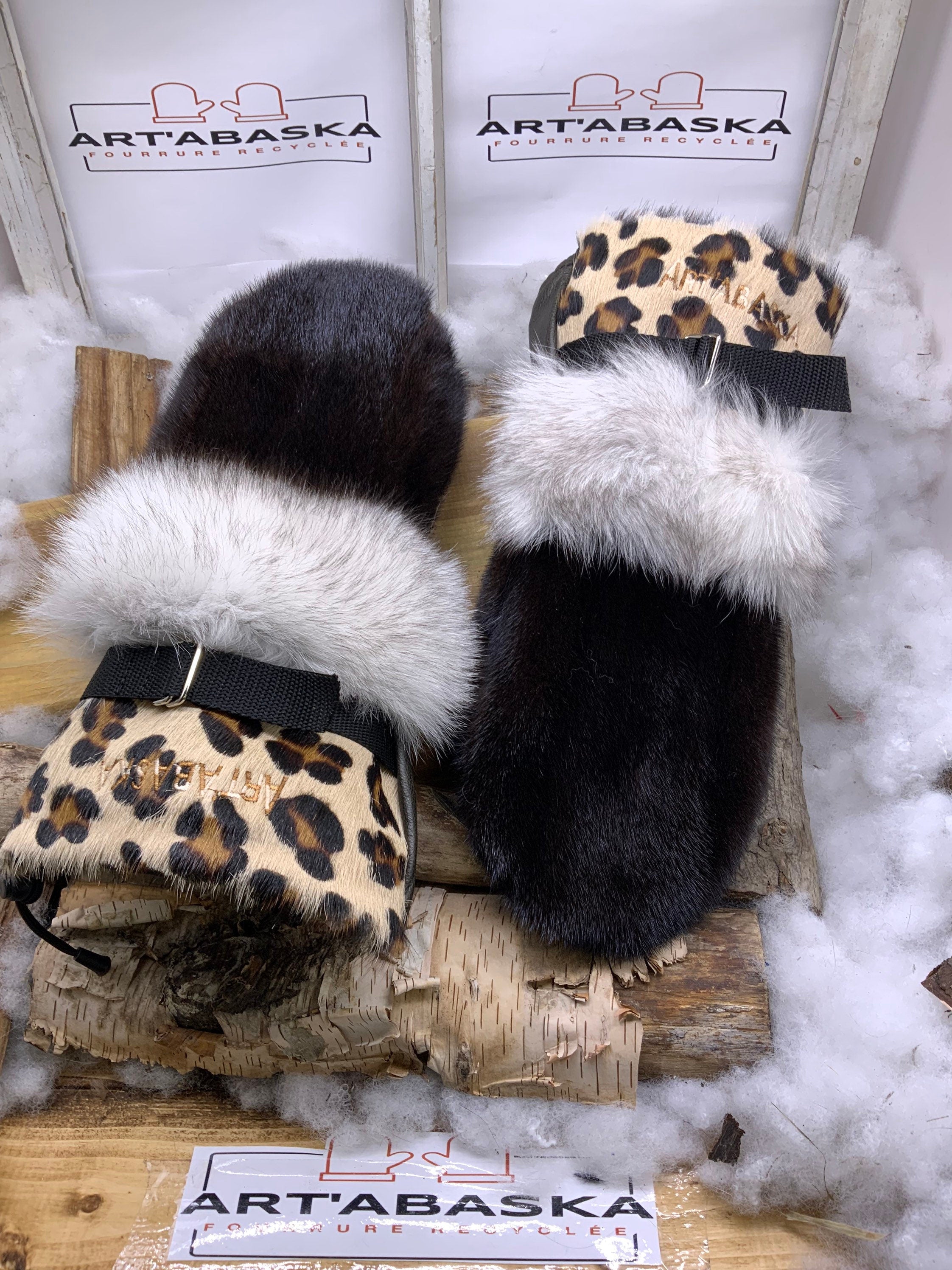 Mitaines Claire XL vison brun renard recyclé cuir imprimé léopard intérieur amovible fait main Québec pièce unique chaude durable