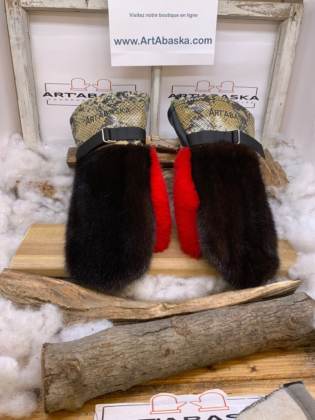 Mitaines Marie-Louise vison brun et mouton rouge recyclés cuir imprimé lézard fait à la main Large 9h55 Québec artisanal unique