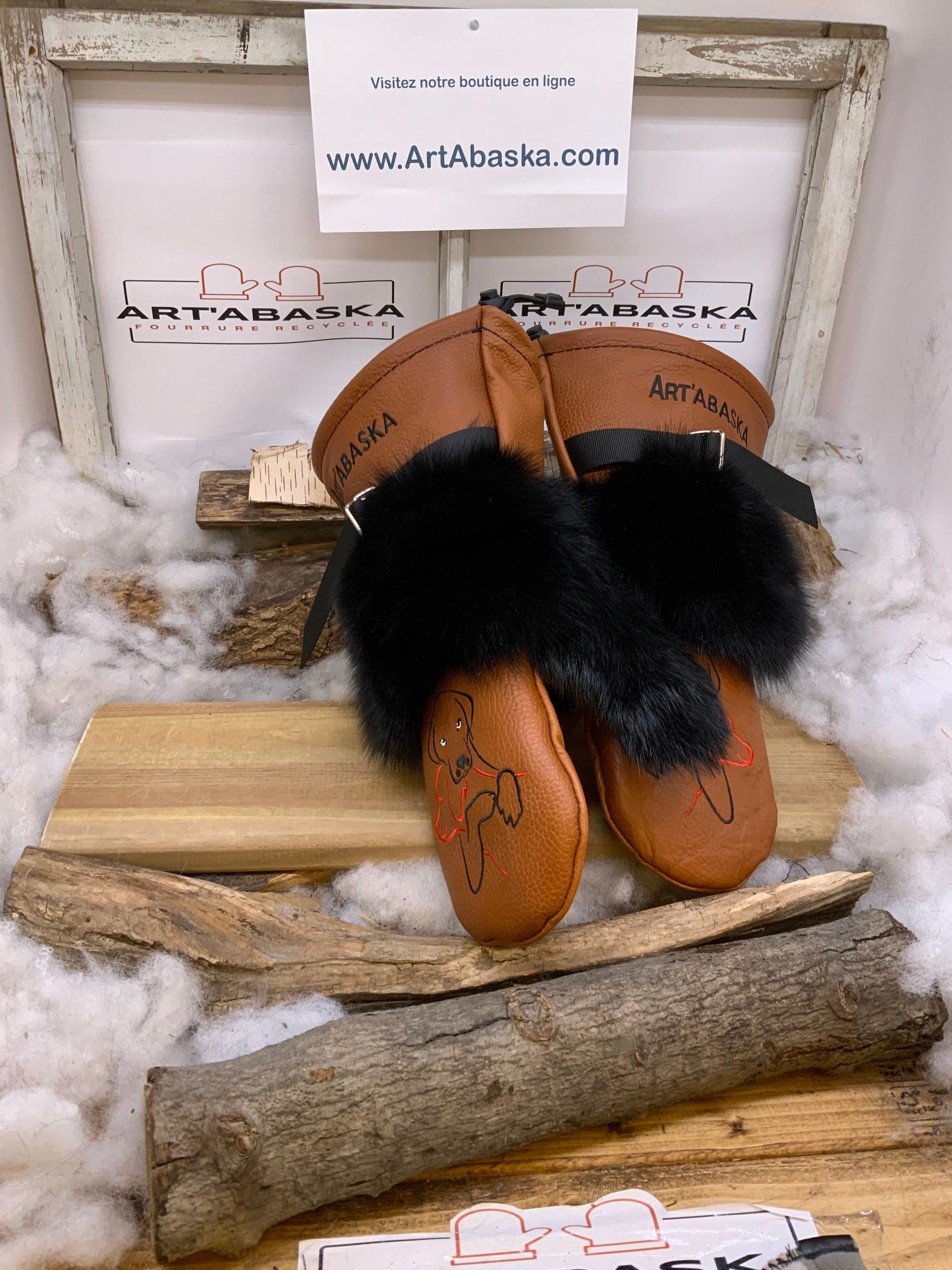 Mitaines Aline Large renard noir patchwork vison noir cuir orange brulé édition amour de chiens ArtAbaska fait main Québec