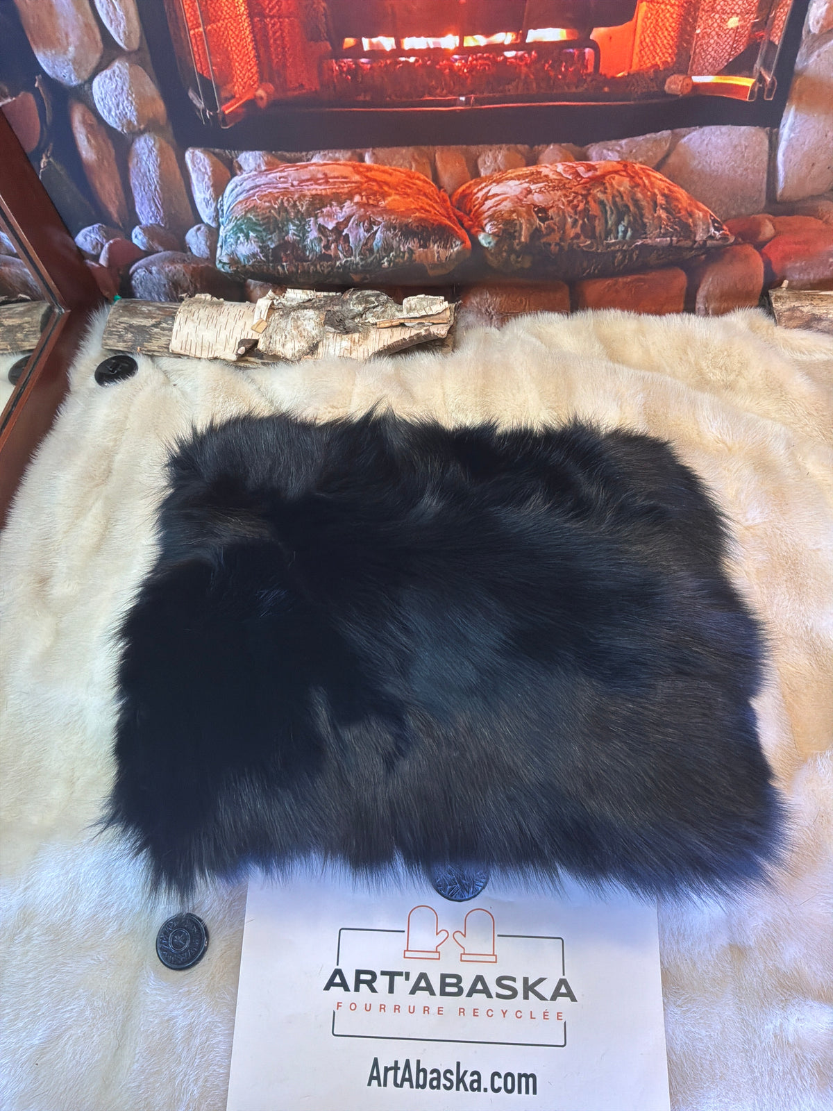 Coussin décoratif Gilberte en fourrure recyclée de Renard
