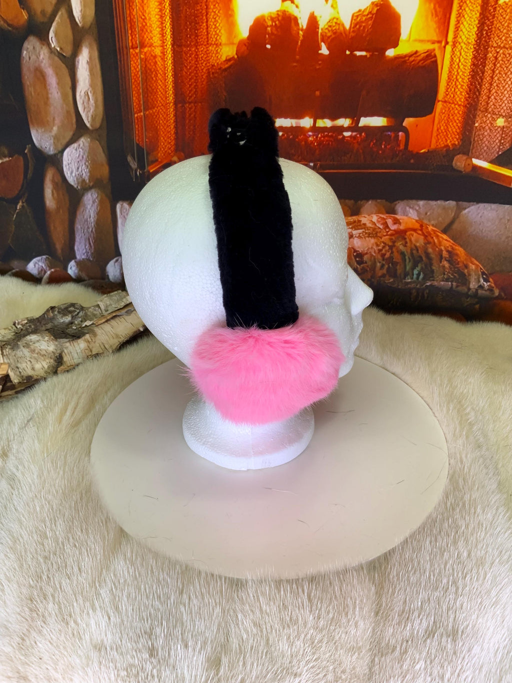 Cache-Oreilles tout en fourrure recyclée édition Lapin Rose