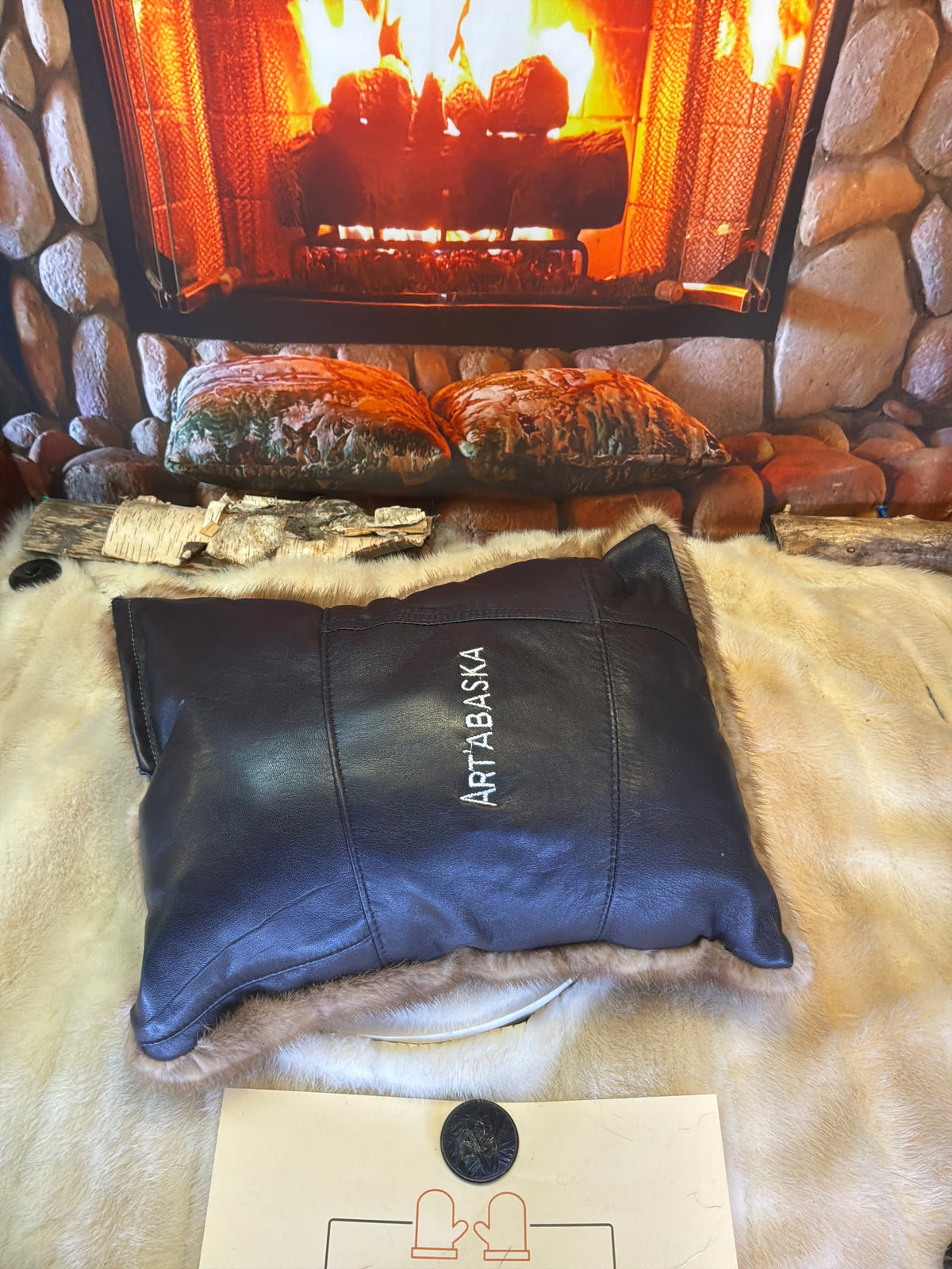 Coussin décoratif Josée en fourrure recyclée de Vison