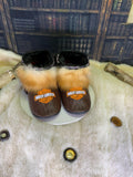 Mocassins d’intérieur Les Gabrielle – 9 Femme – cuir italien tressé & fourrures recyclées – fait à la main au Québec, pièce unique Harley