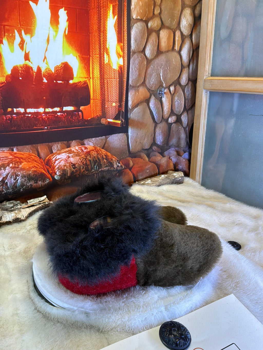 Slipper Jeannine pointure 8 femme – Sherling italien & cuir recyclé, pièce unique faite à la main au Québec