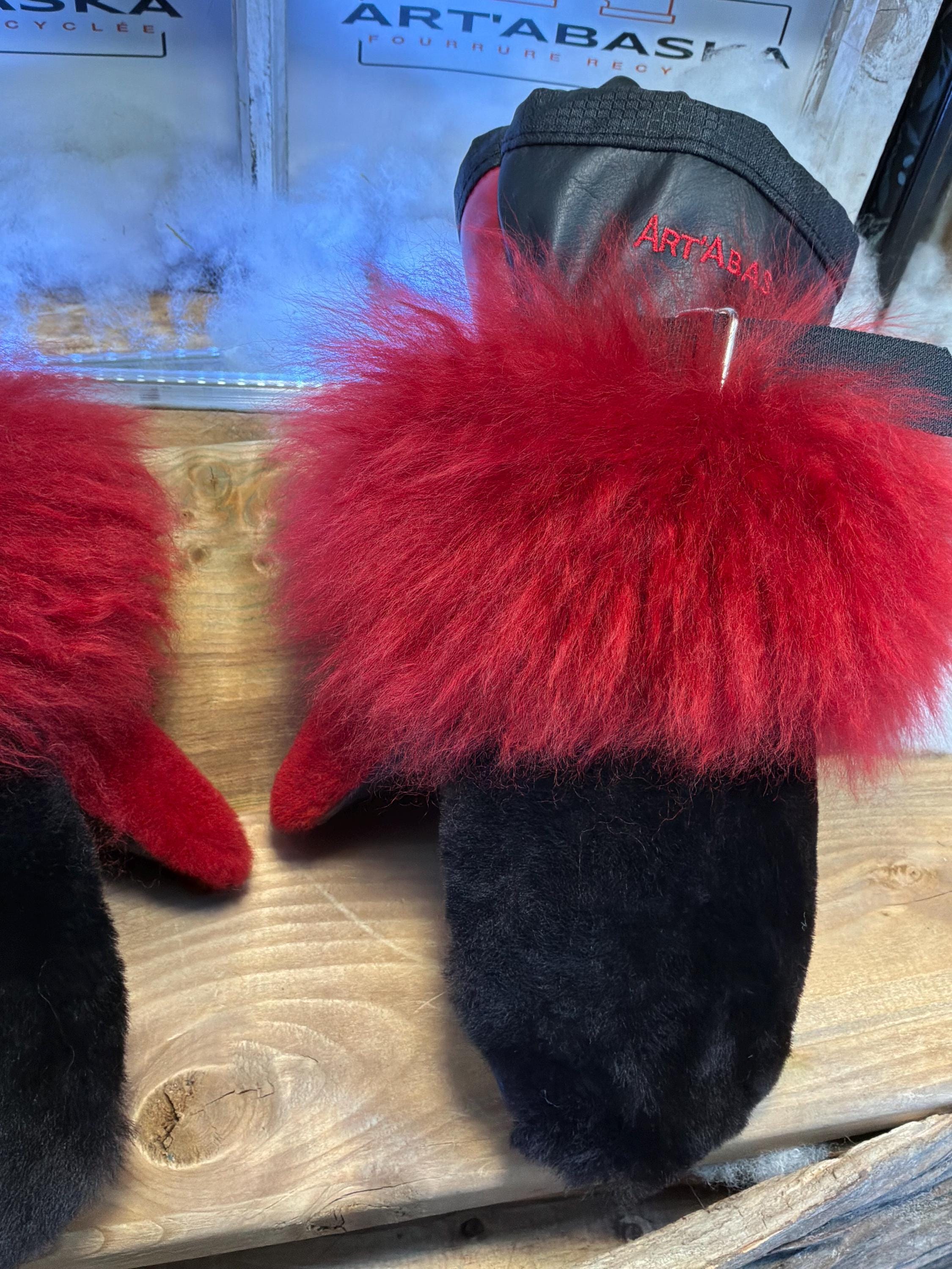 Mitaines Jacqueline Medium mouton rasé noir - rouge vif recyclé, cuir italien noir & rouge pompier, pièce unique faite à la main Québec