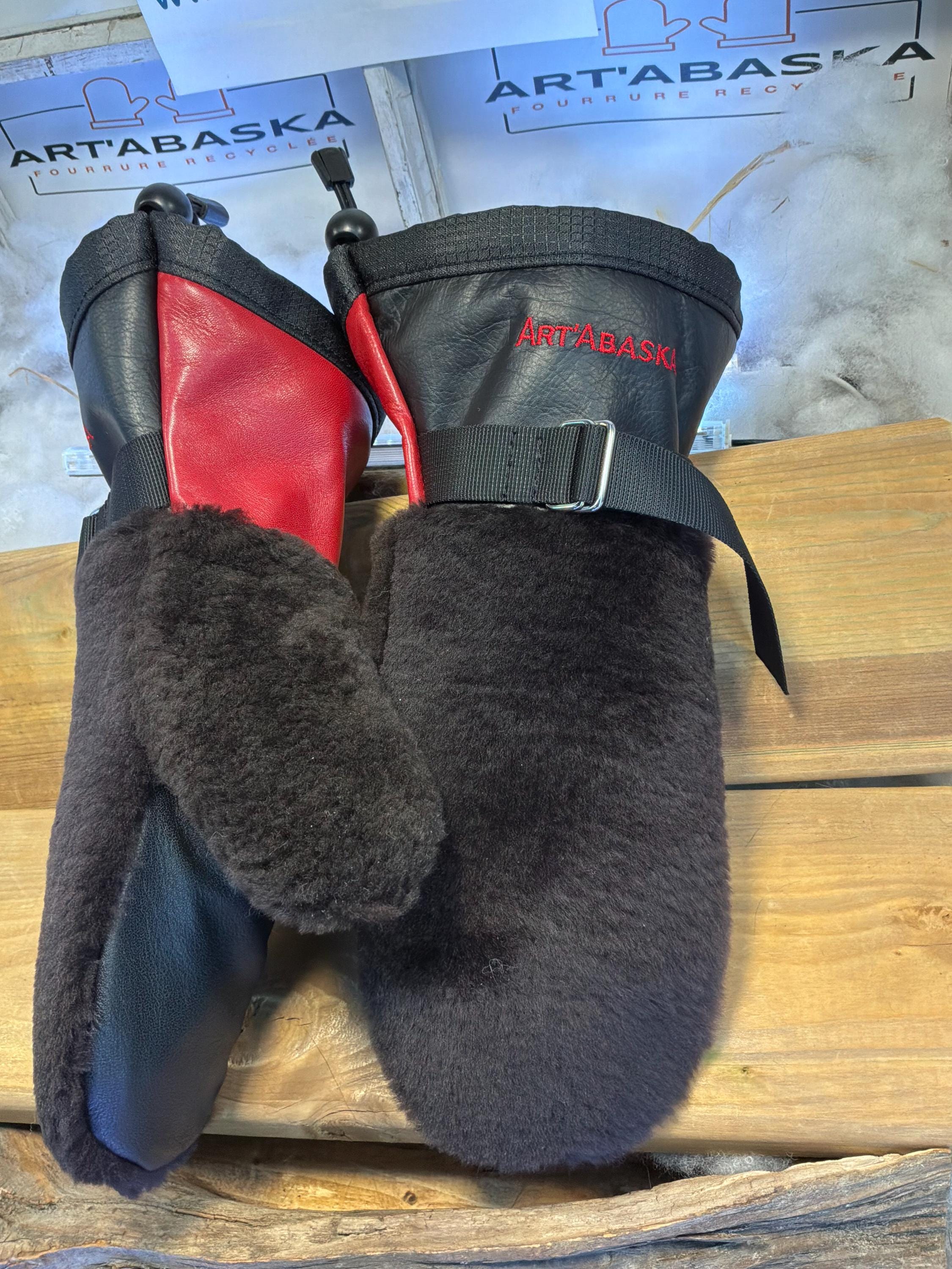 Mitaines Solange Medium mouton rasé brun recyclé, cuir italien noir & rouge pompier, pièce unique faite à la main au Québec