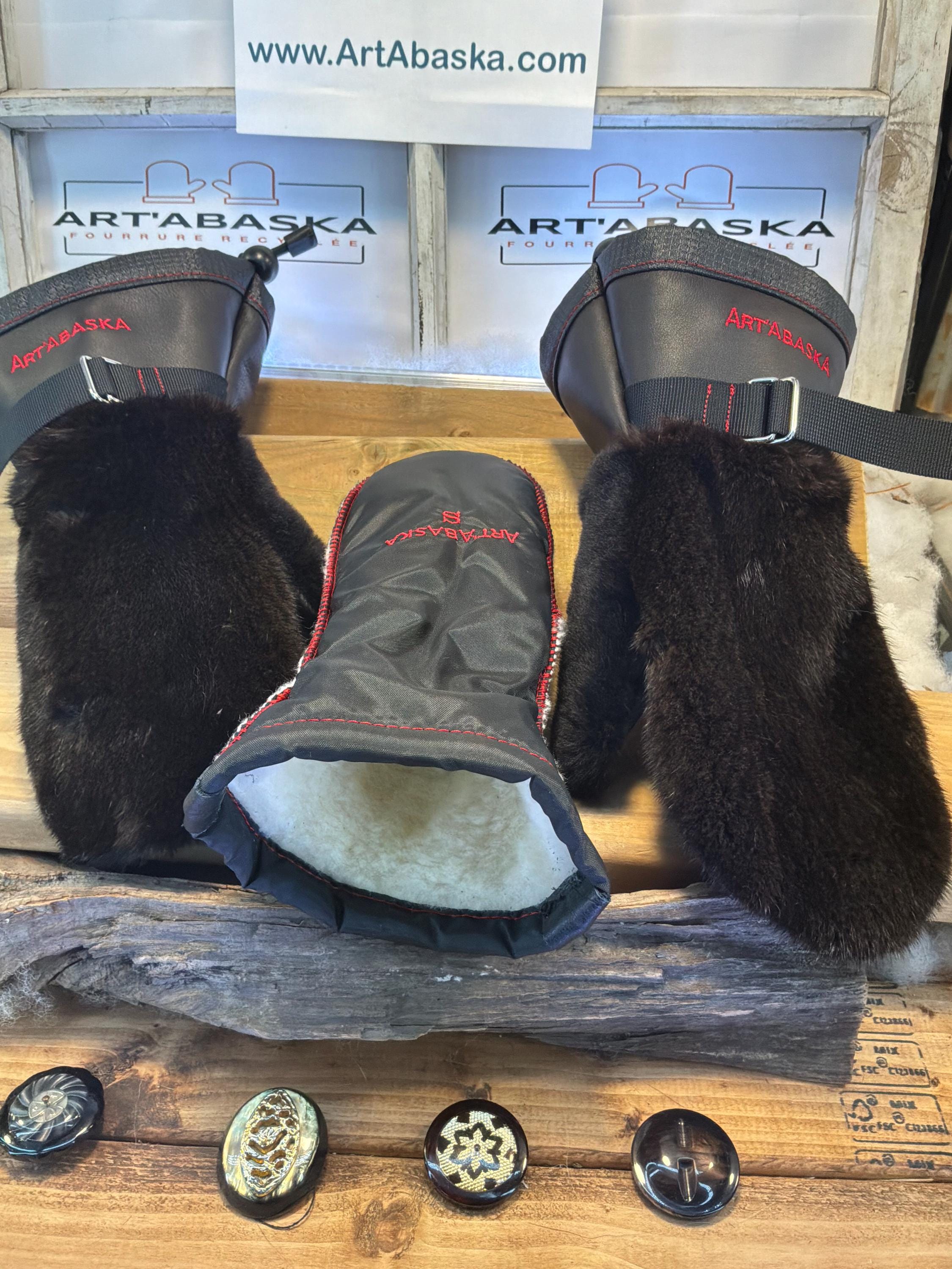 Mitaines Alice Small vison recycle brun mouton rase cuir italien noir faites a la main Quebec modèle classique intemporel