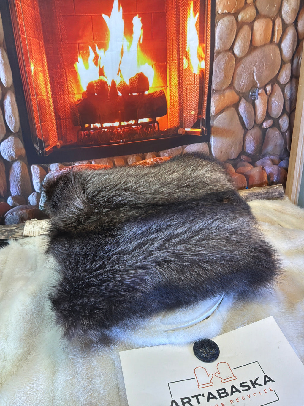 Linda decorative cushion in recycled faux fur by Chat Sauvage