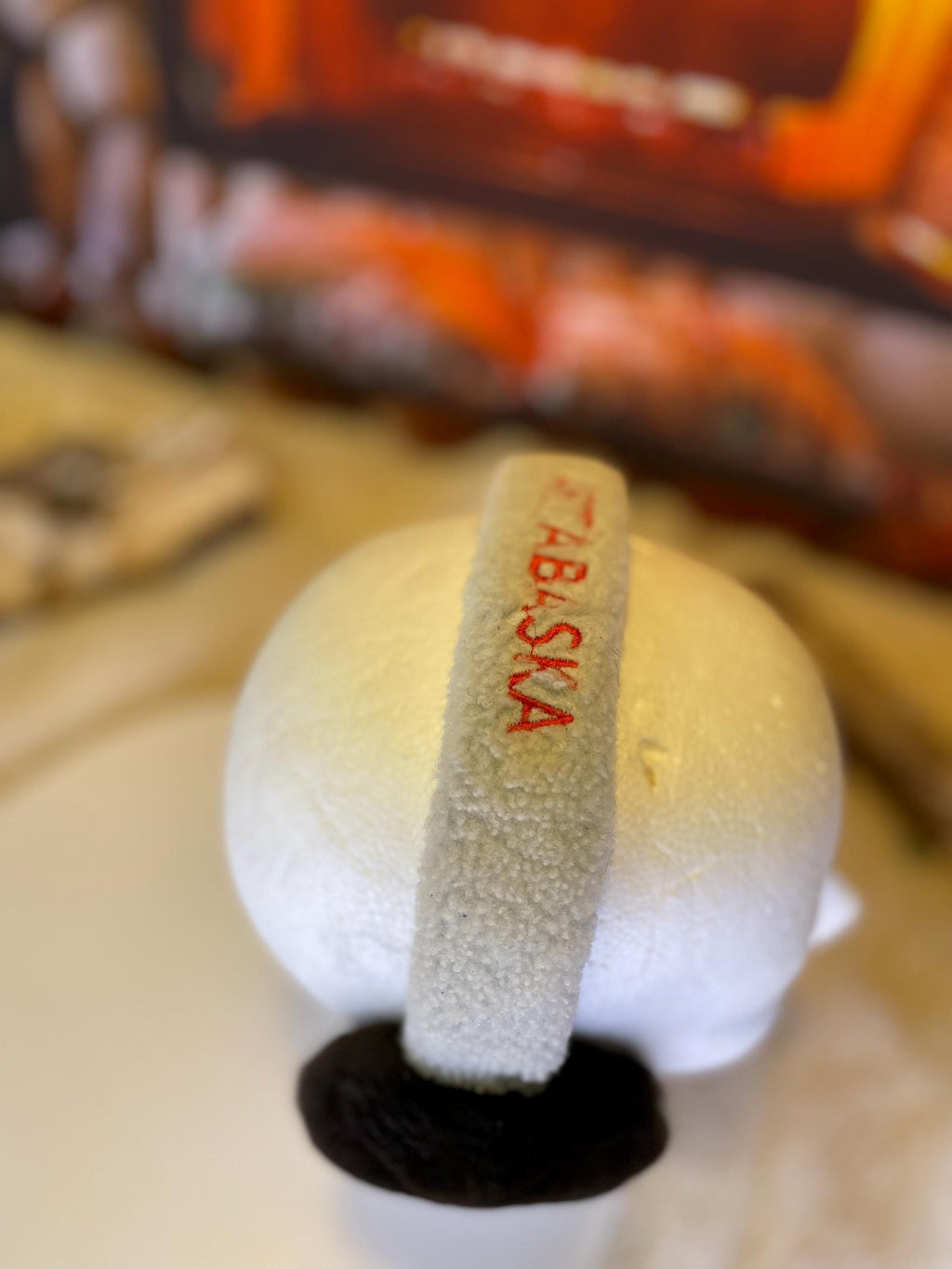 Cache-Oreilles tout en fourrure recyclée édition Castor rasé brun naturel recyclé et mouton rasé sur la tête  Les Simone