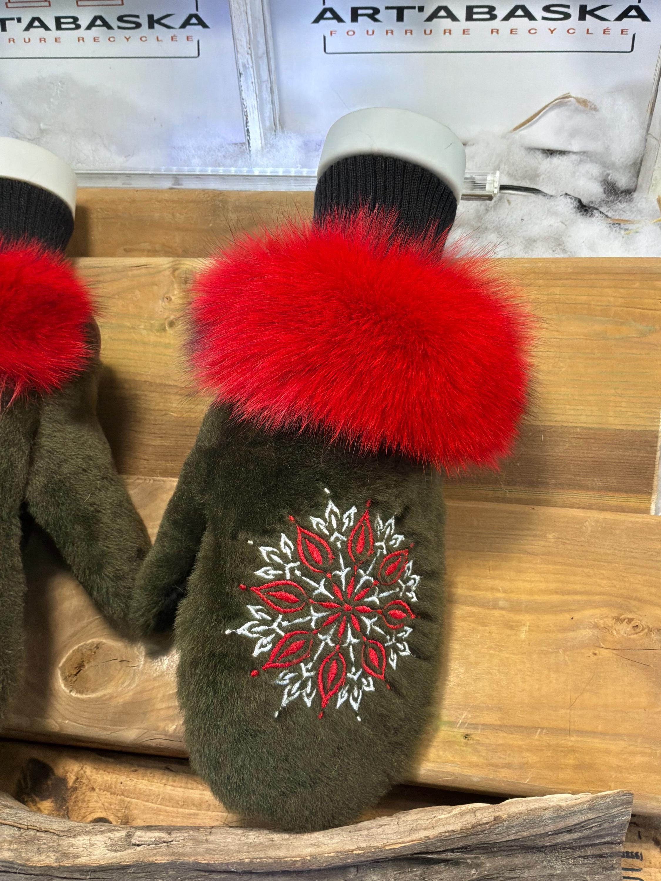 Mitaines de ville Medium Marcelle en fourrure recyclée – Faites à la main au Québec – Légères, élégantes, confort urbain – ArtAbaska