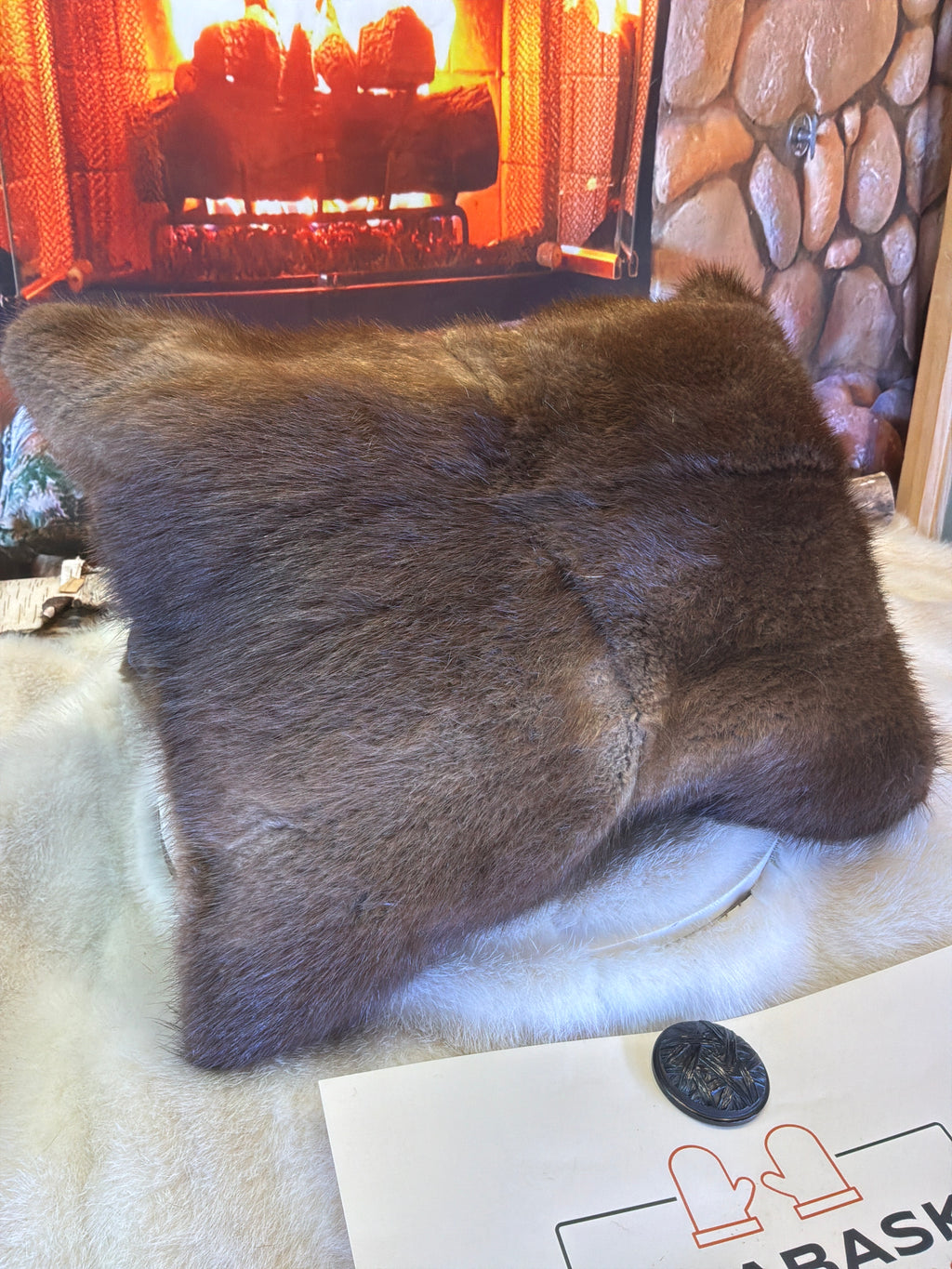 Coussin décoratif Jeanne en fourrure recyclée de Rat Musqué