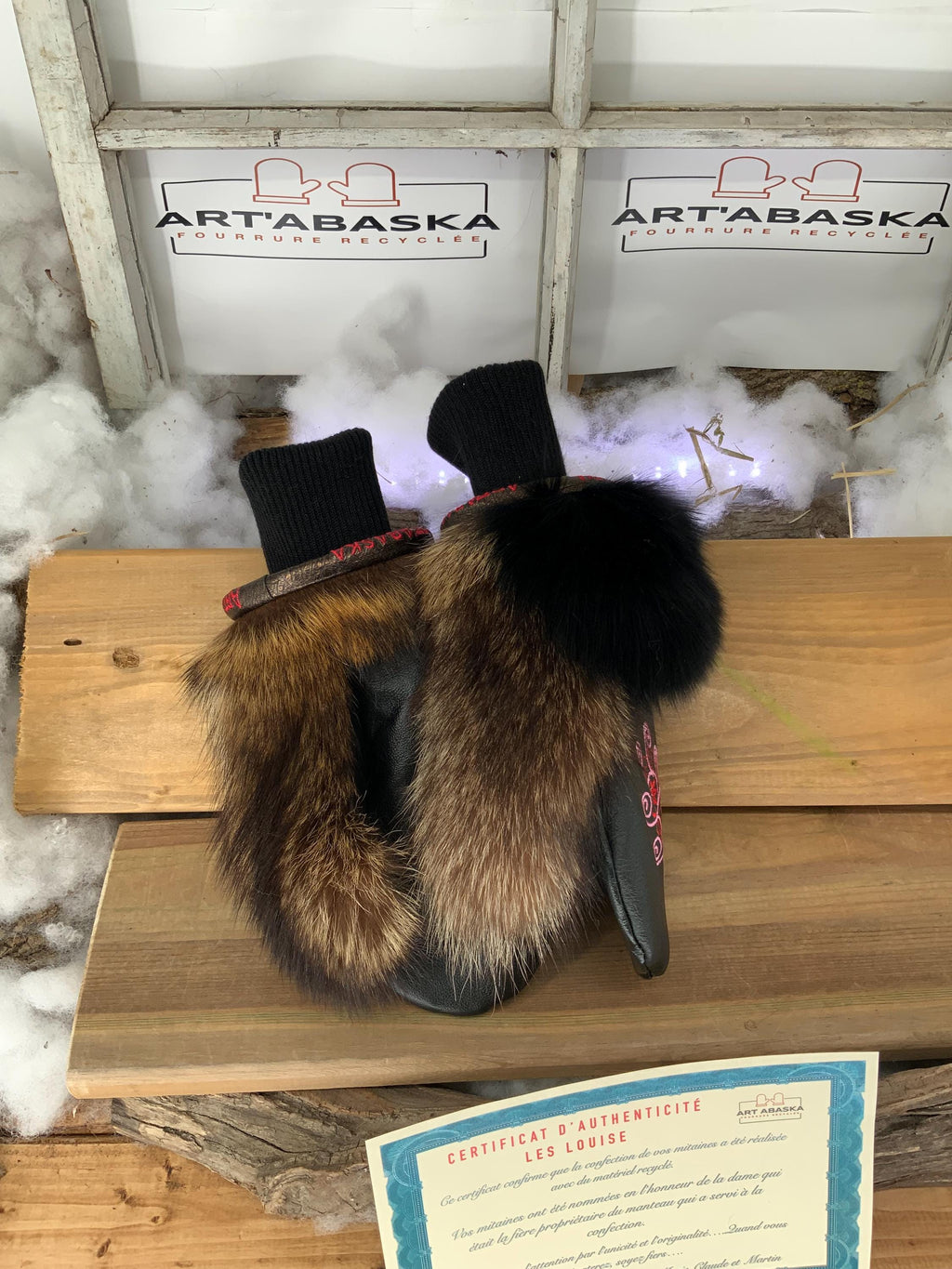 Mitaines de Ville en fourrure et cuir recyclés, Les Louise Grandeur médium Edition Broderie
