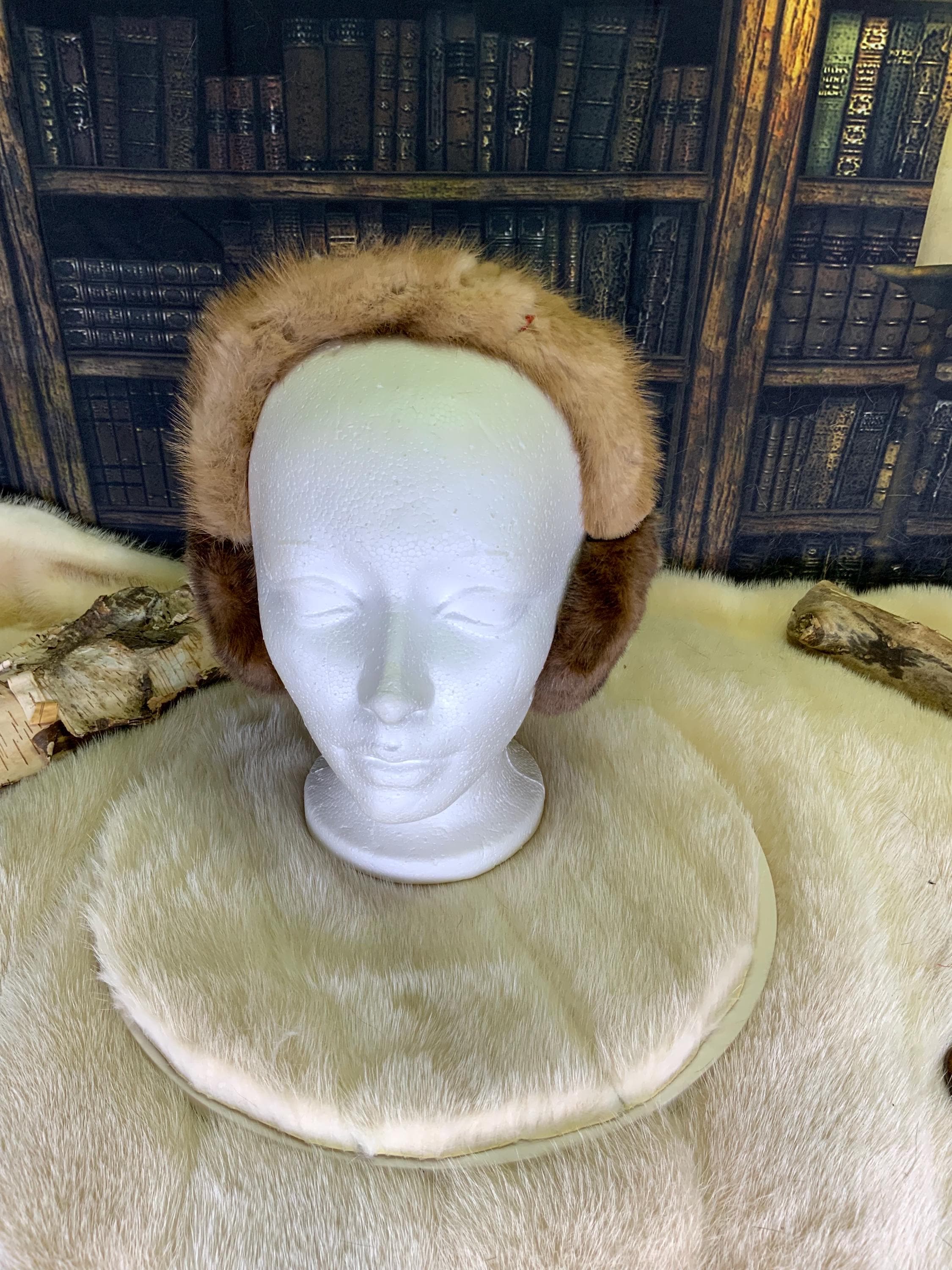 Cache-Oreilles tout en fourrure recyclée