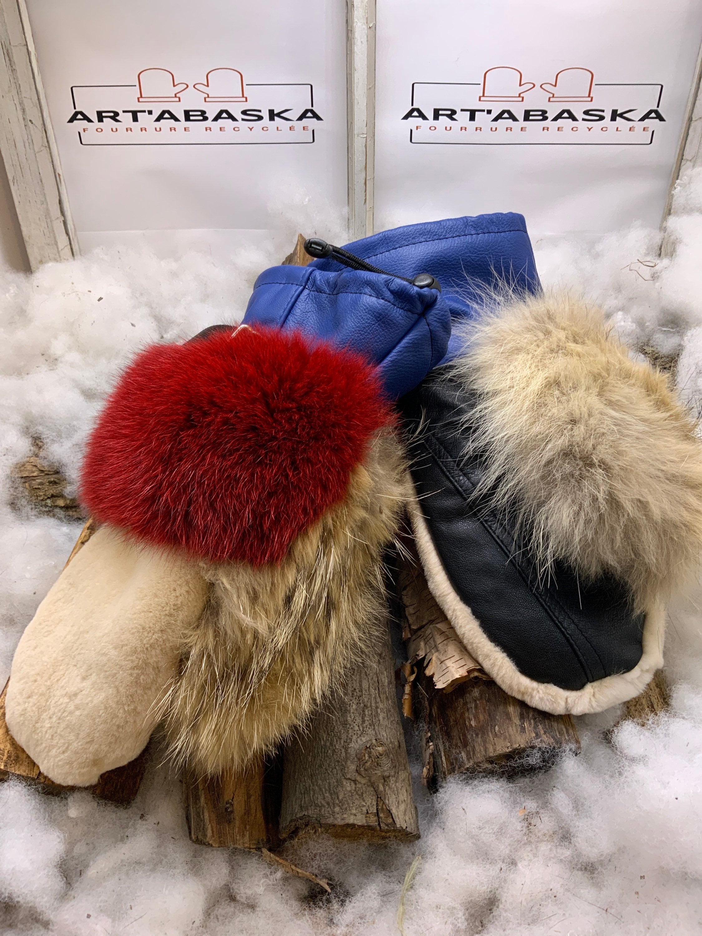 Mitaines Louise Small – Renard rouge, coyote, vison crème et cuir recyclé, 9h50 de confection, fait à la main Québec