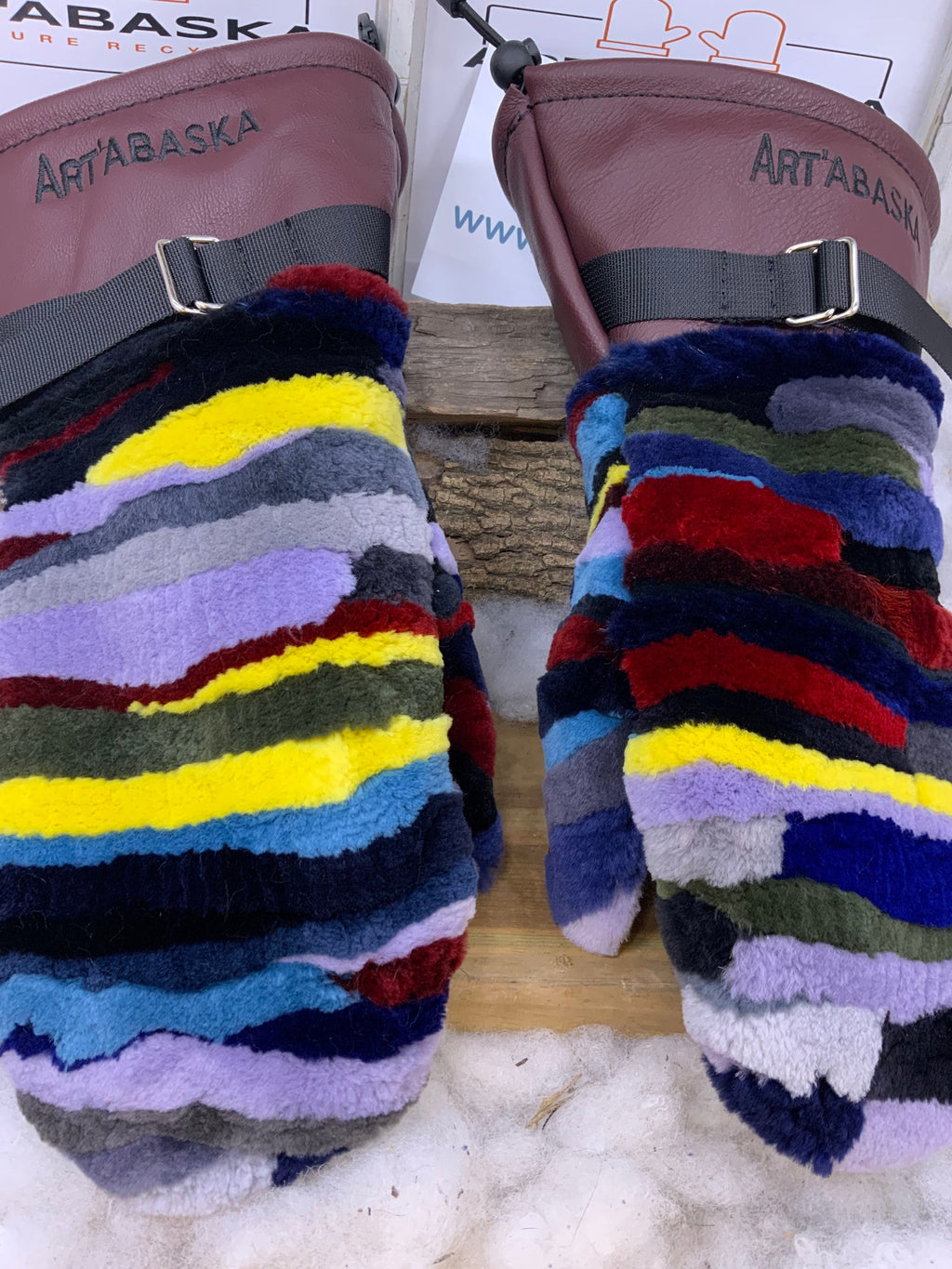 Mitaines Gilberte X-Large – Patchwork renard recyclé cousu une à une, cuir bourgogne intérieur amovible – fait main Québec