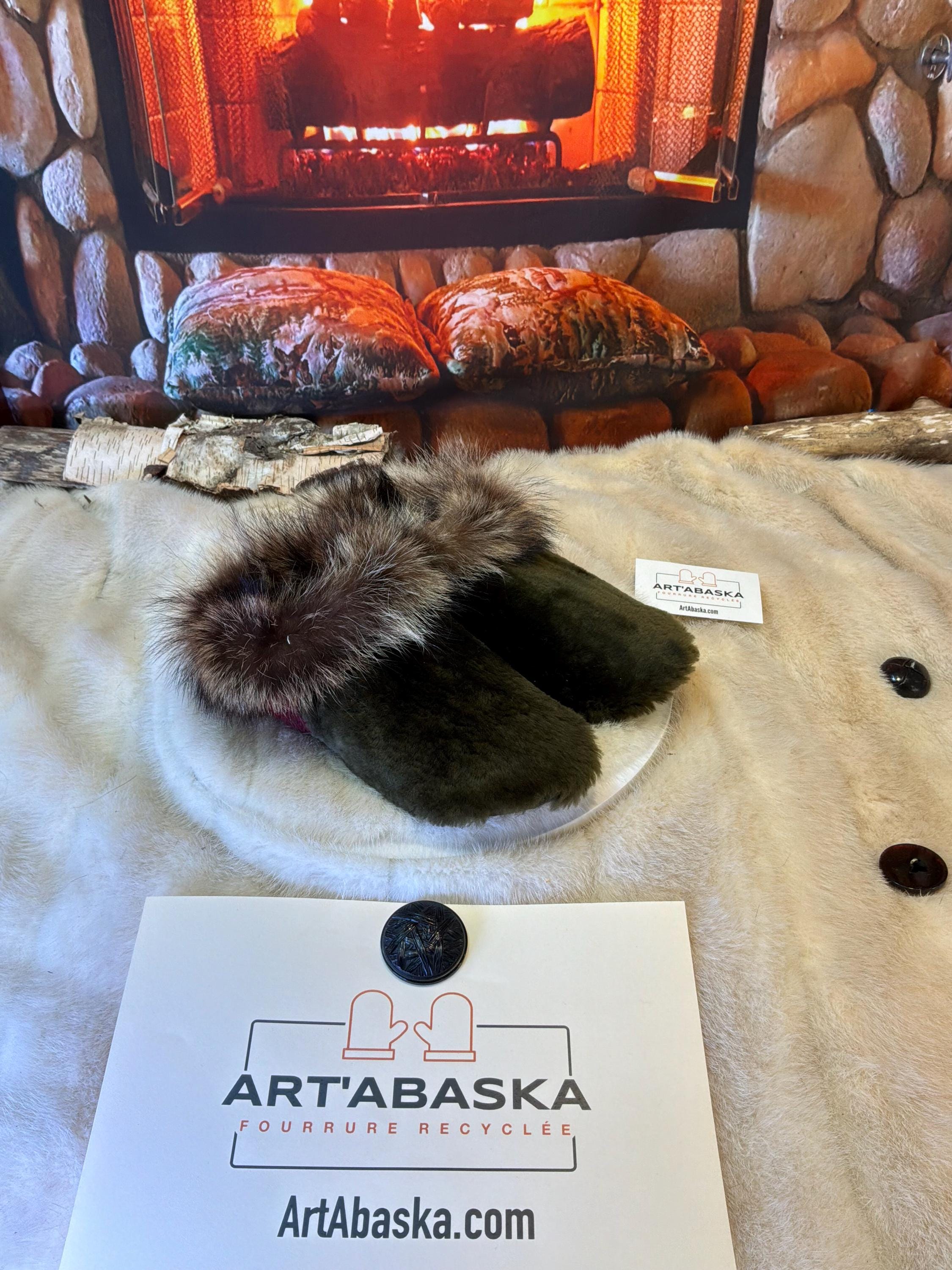 Slipper Fleurette pointure 6 femme – Sherling italien & cuir recyclé, pièce unique faite à la main au Québec