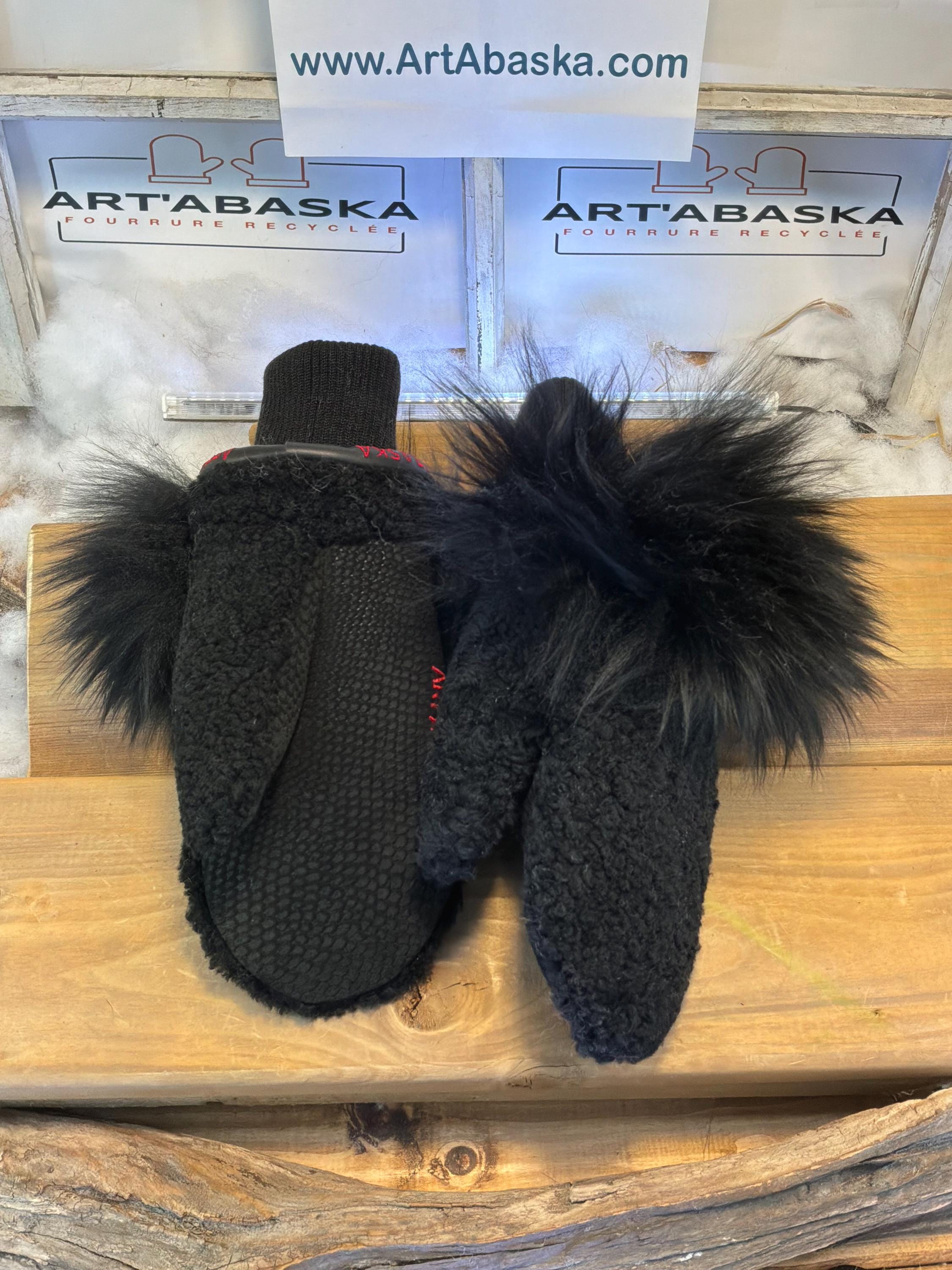 Mitaines de ville Medium Andrée en fourrure recyclée – Faites à la main au Québec – Légères, élégantes, confort urbain – ArtAbaska