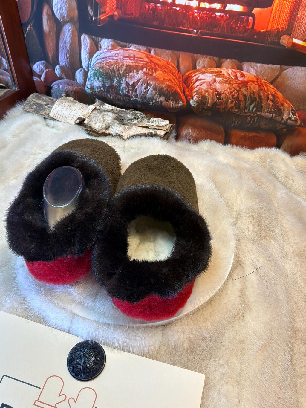 Slipper Georgette pointure 9 Homme / 11 Femme– Sherling italien & cuir recyclé, pièce unique faite à la main au Québec